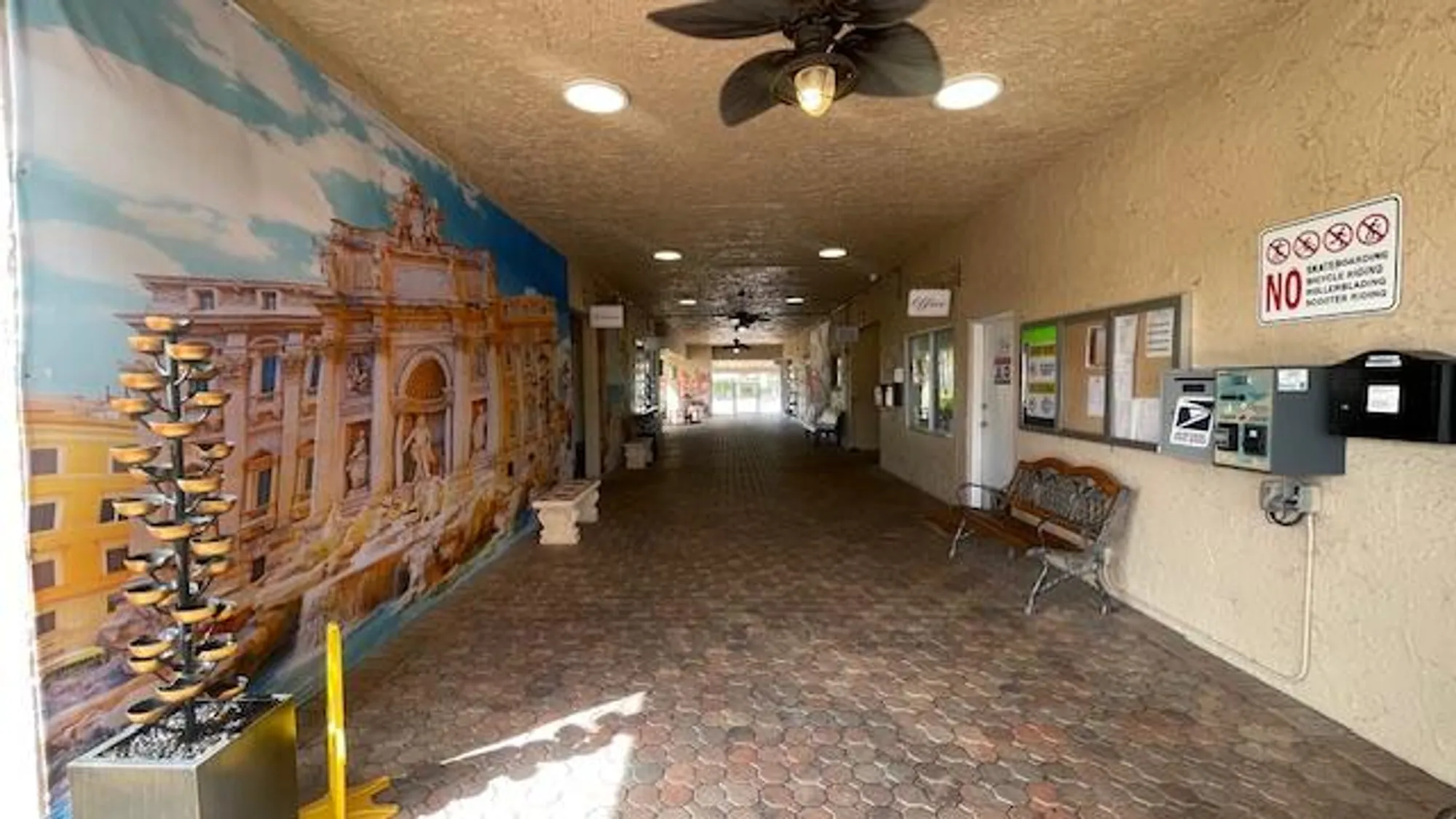 Property Slideshow image 27 of 36 | 118 lake olive dr, West Palm Beach, FL, 33411