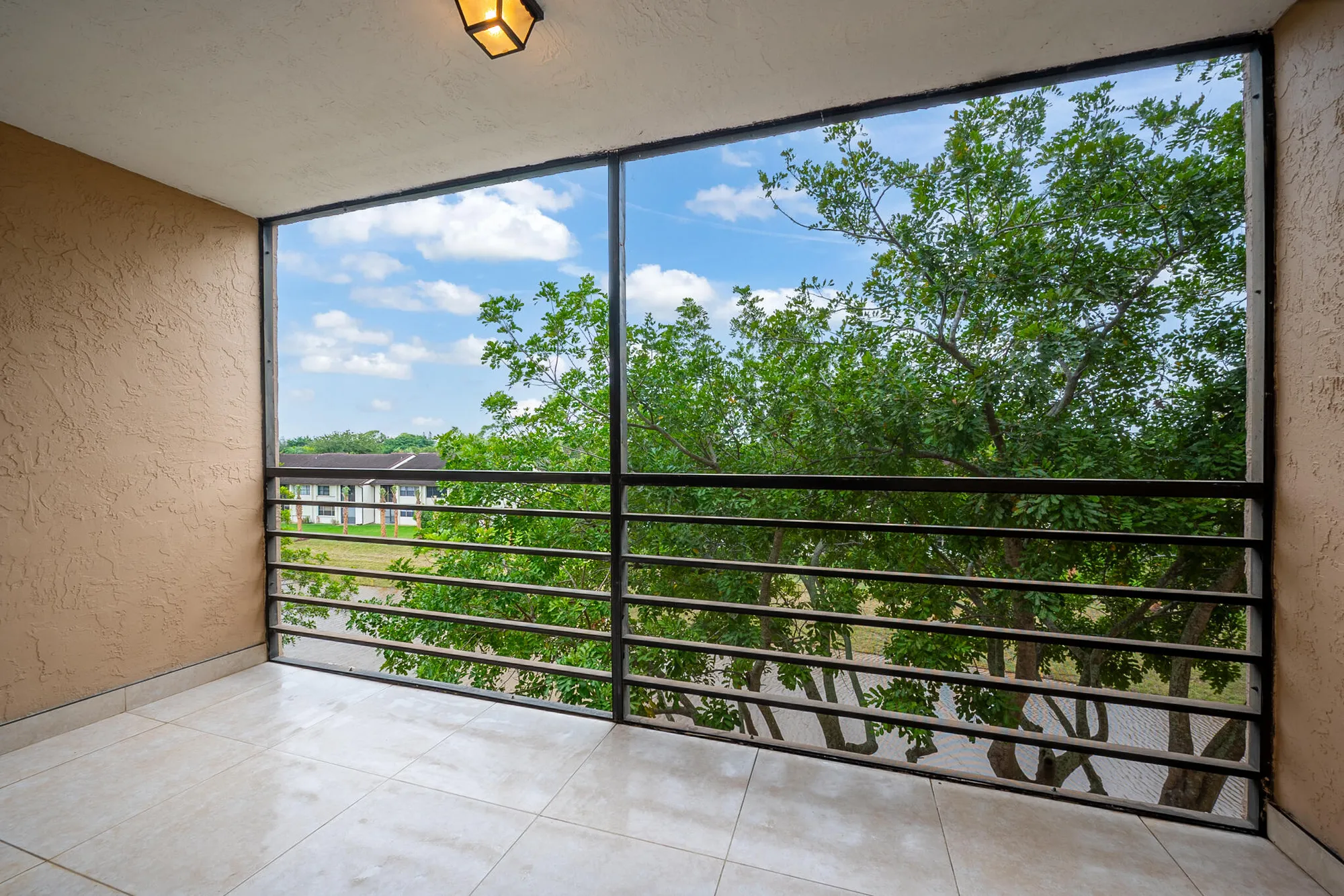 Property Slideshow image 9 of 18 | 7770 tahiti ln apt 405, Lake Worth, FL, 33467