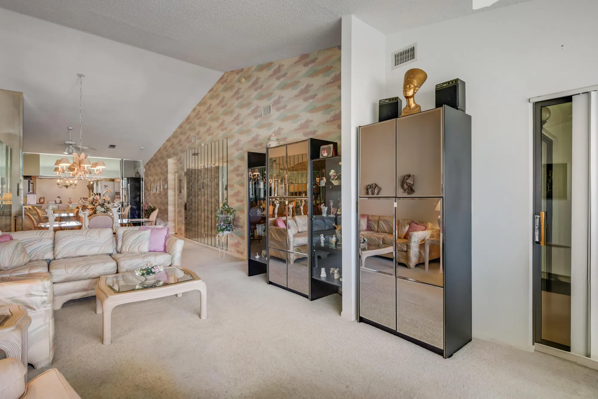 Property Slideshow image 6 of 27 | 7610 tahiti ln 201, Lake Worth, FL, 33467