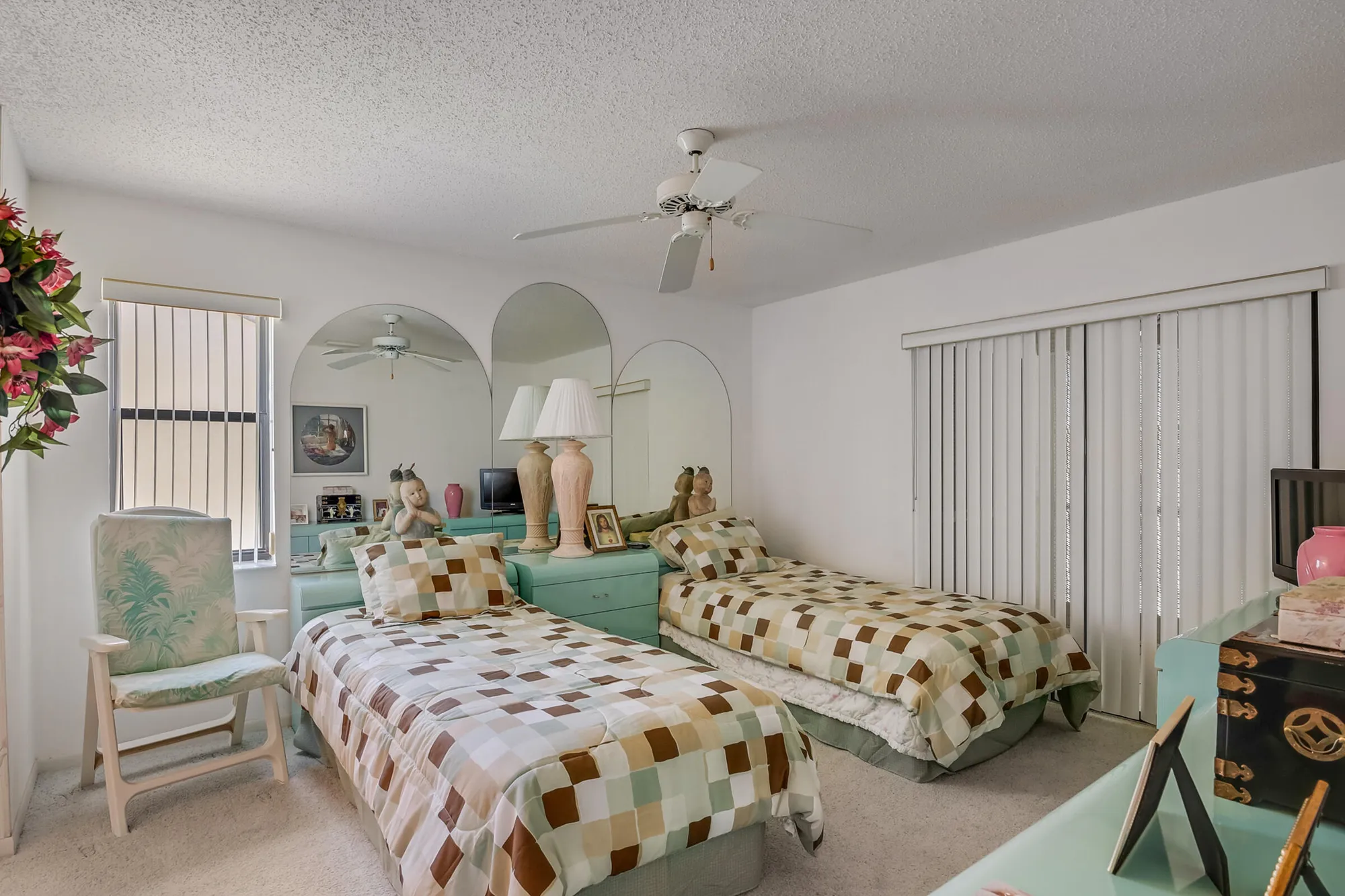 Property Slideshow image 13 of 27 | 7610 tahiti ln 201, Lake Worth, FL, 33467