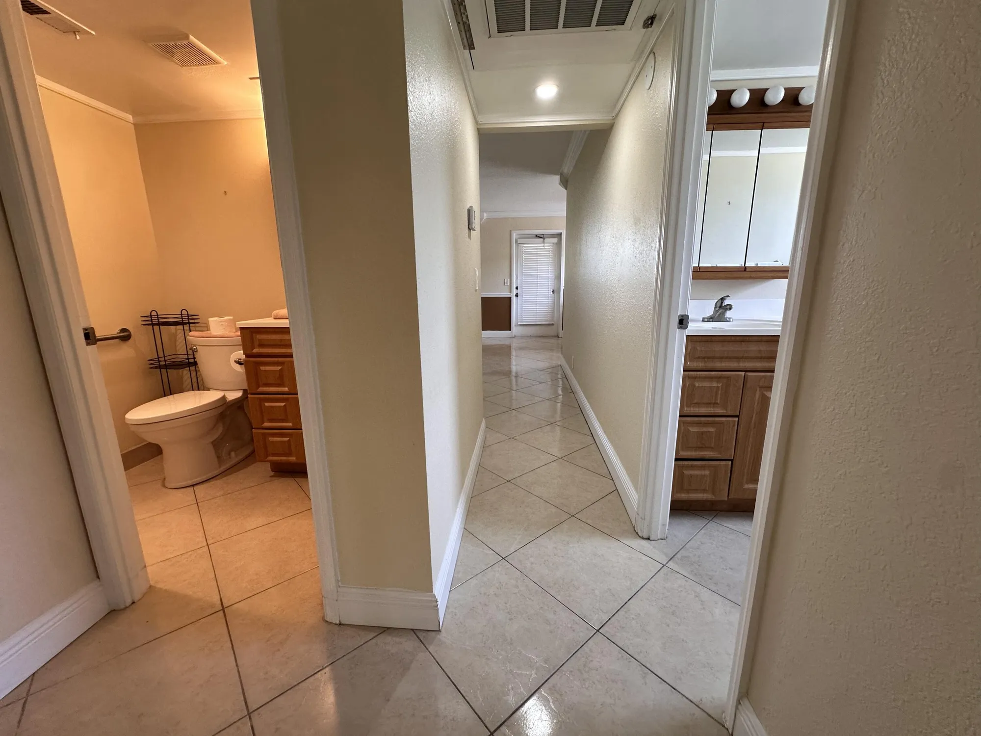 Property Slideshow image 47 of 49 | 433 saxony j, Delray Beach, FL, 33446