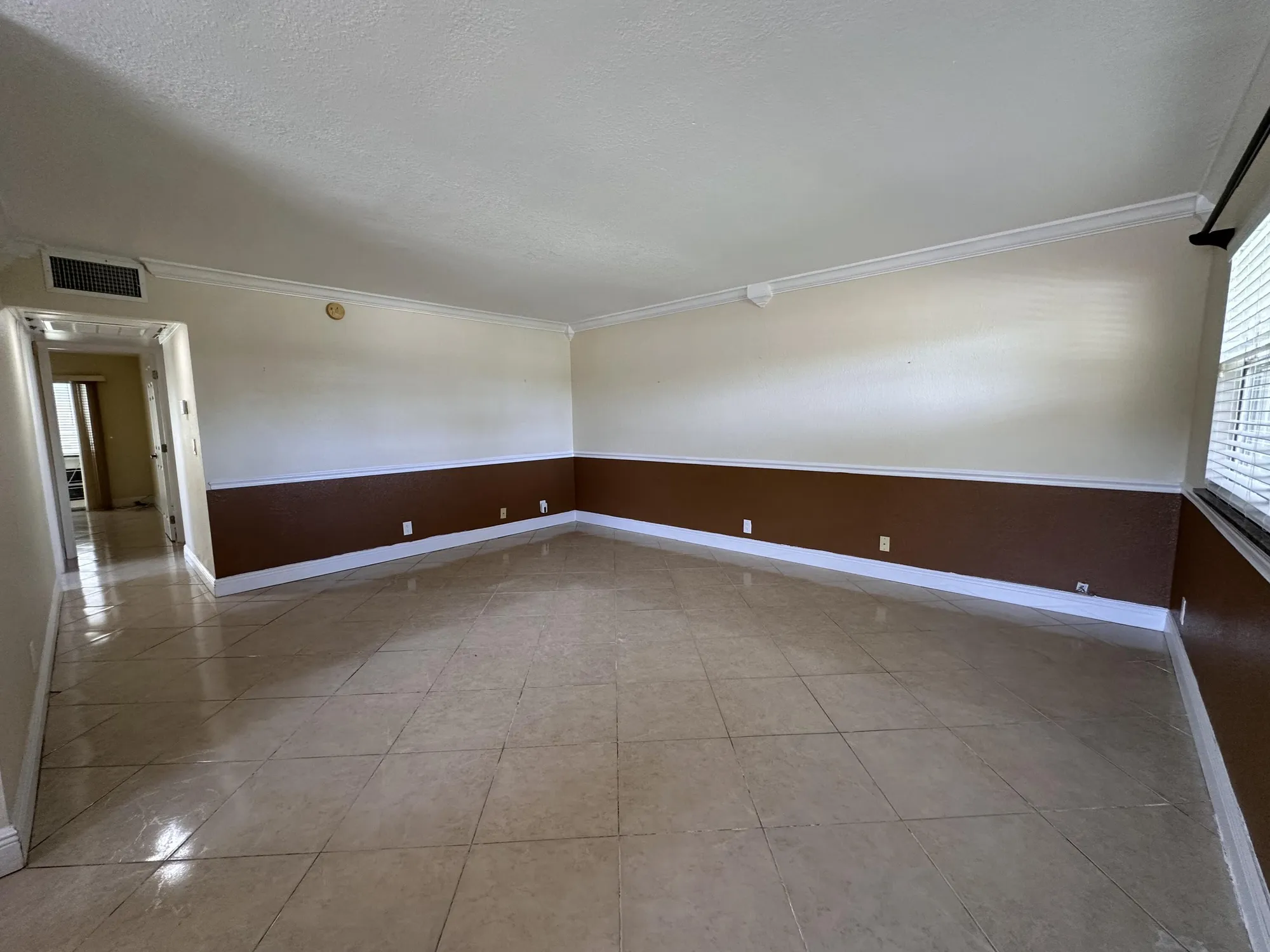 Property Slideshow image 2 of 49 | 433 saxony j, Delray Beach, FL, 33446