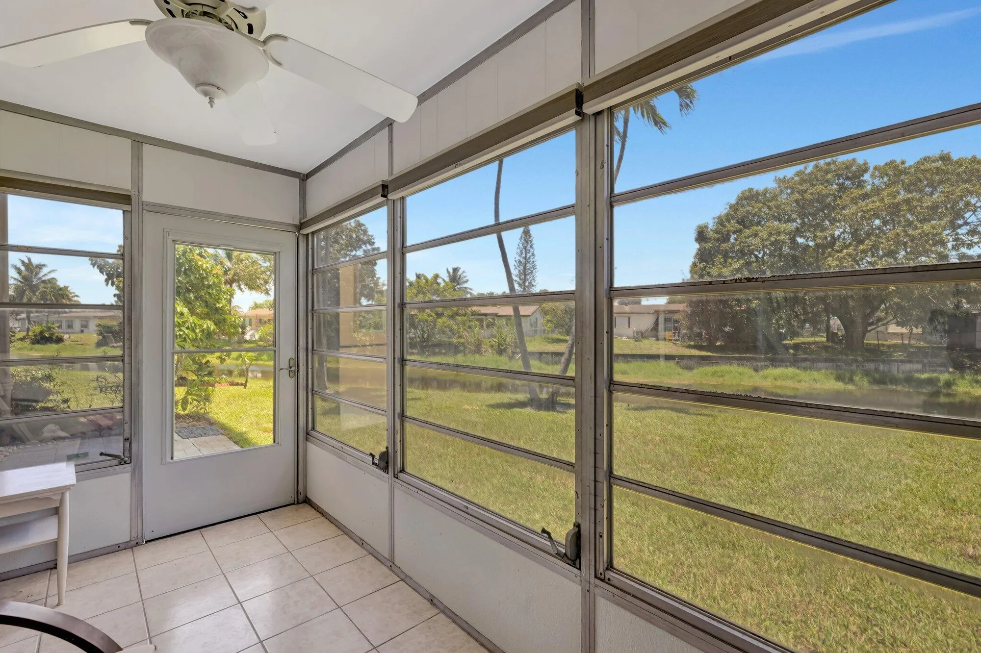 Property Slideshow image 25 of 56 | 2901 nw 46th ave apt 101, Lauderdale Lakes, FL, 33313