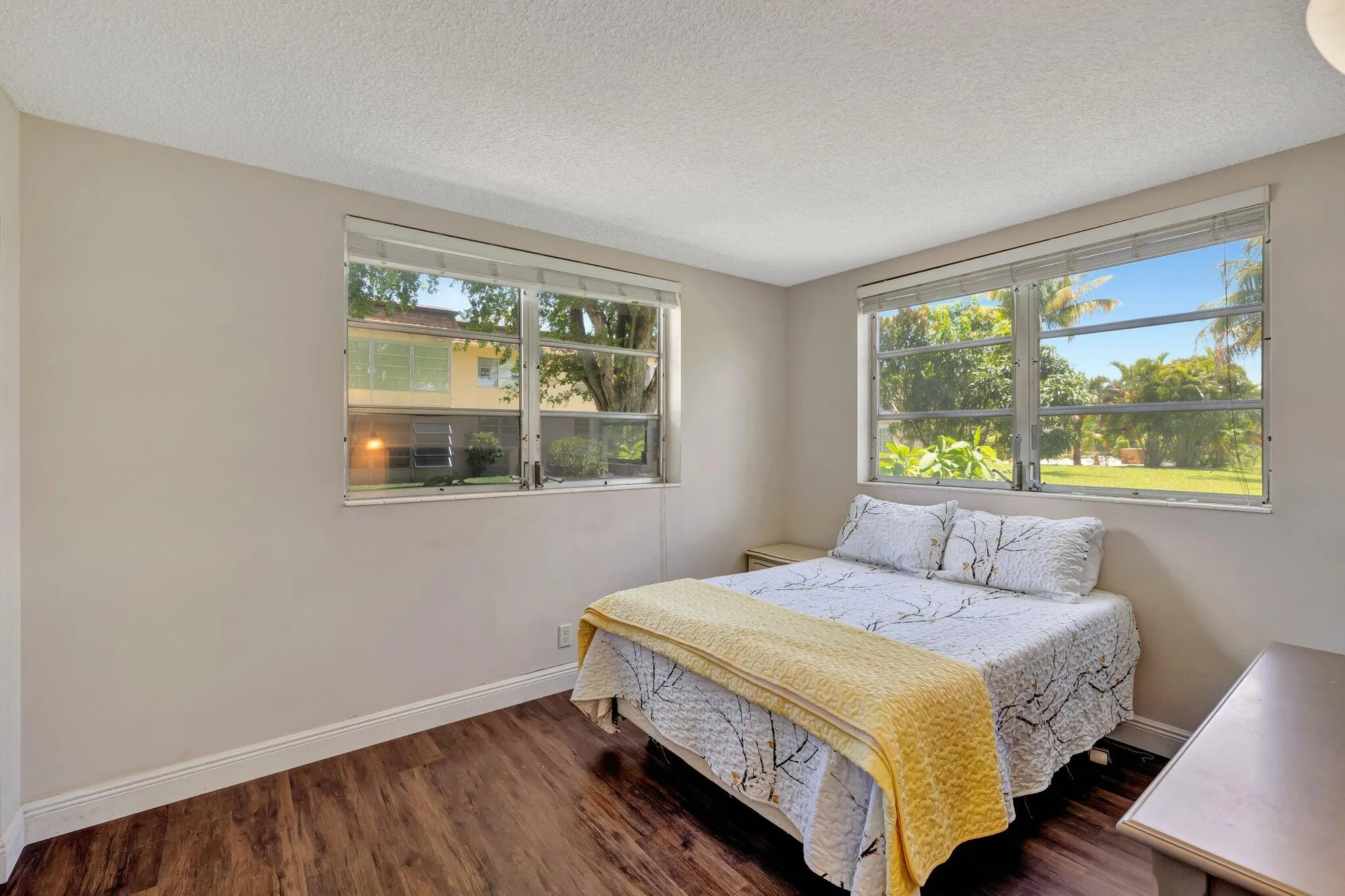 Property Slideshow image 19 of 56 | 2901 nw 46th ave apt 101, Lauderdale Lakes, FL, 33313