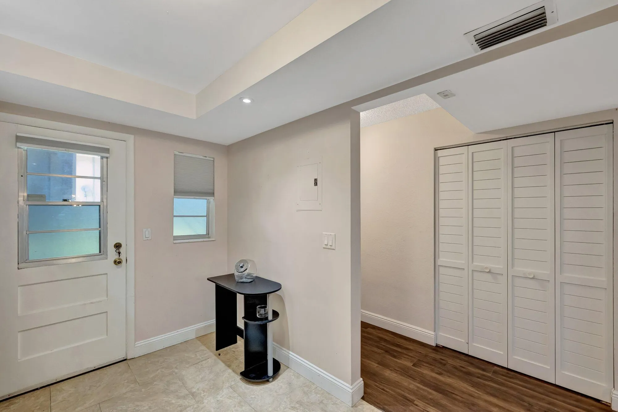 Property Slideshow image 14 of 56 | 2901 nw 46th ave apt 101, Lauderdale Lakes, FL, 33313