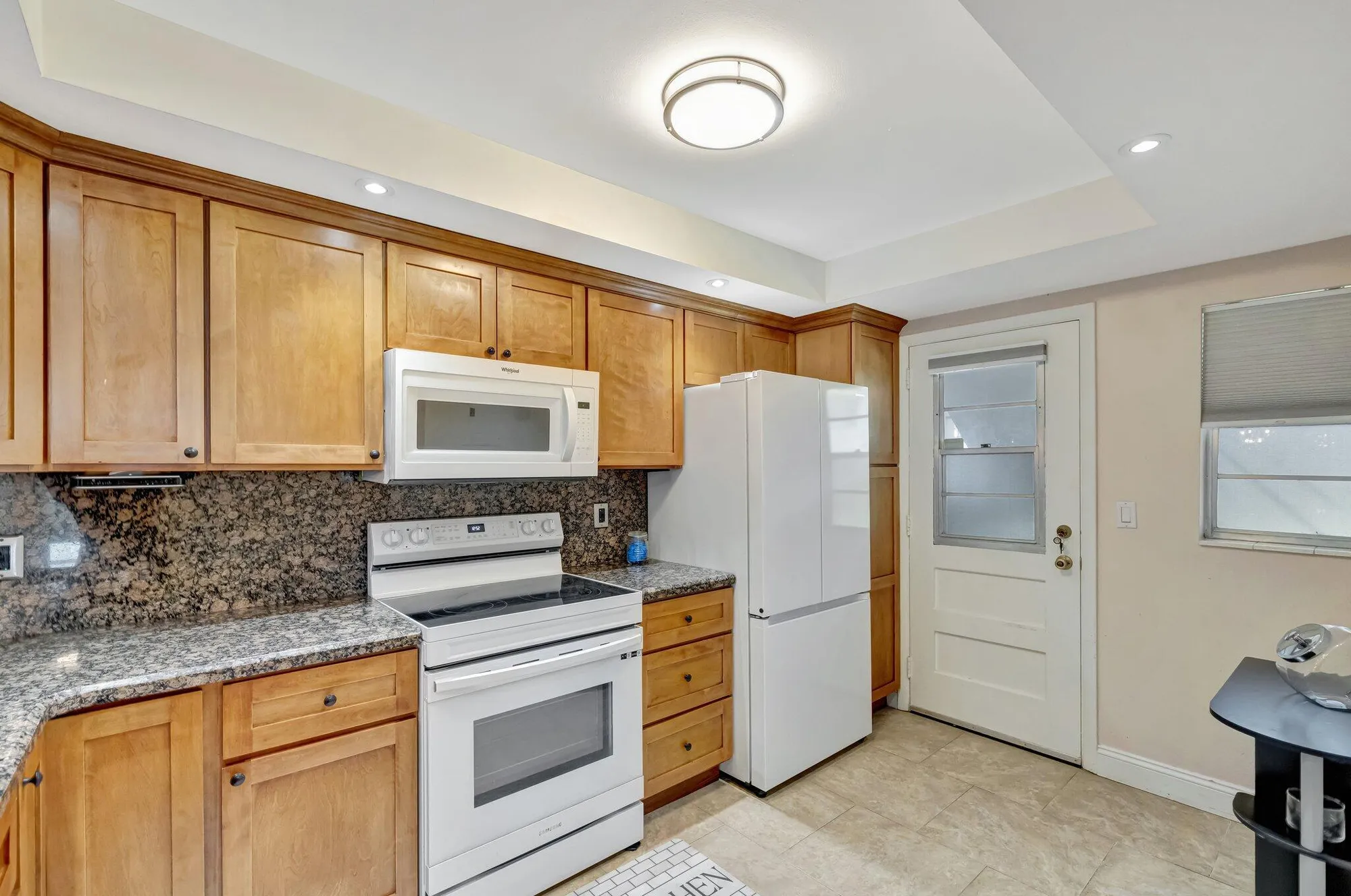 Property Slideshow image 9 of 56 | 2901 nw 46th ave apt 101, Lauderdale Lakes, FL, 33313