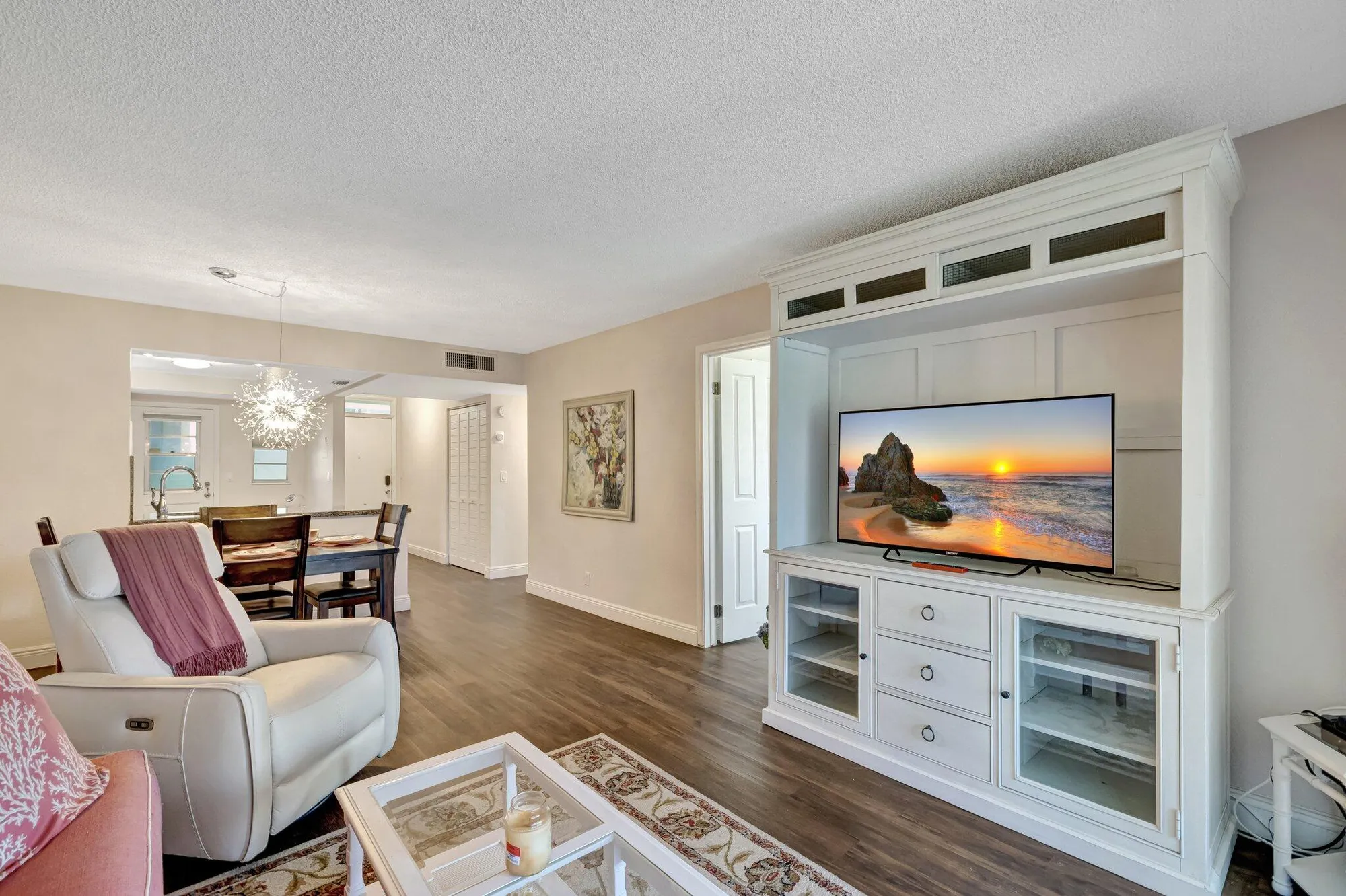 Property Slideshow image 7 of 56 | 2901 nw 46th ave apt 101, Lauderdale Lakes, FL, 33313