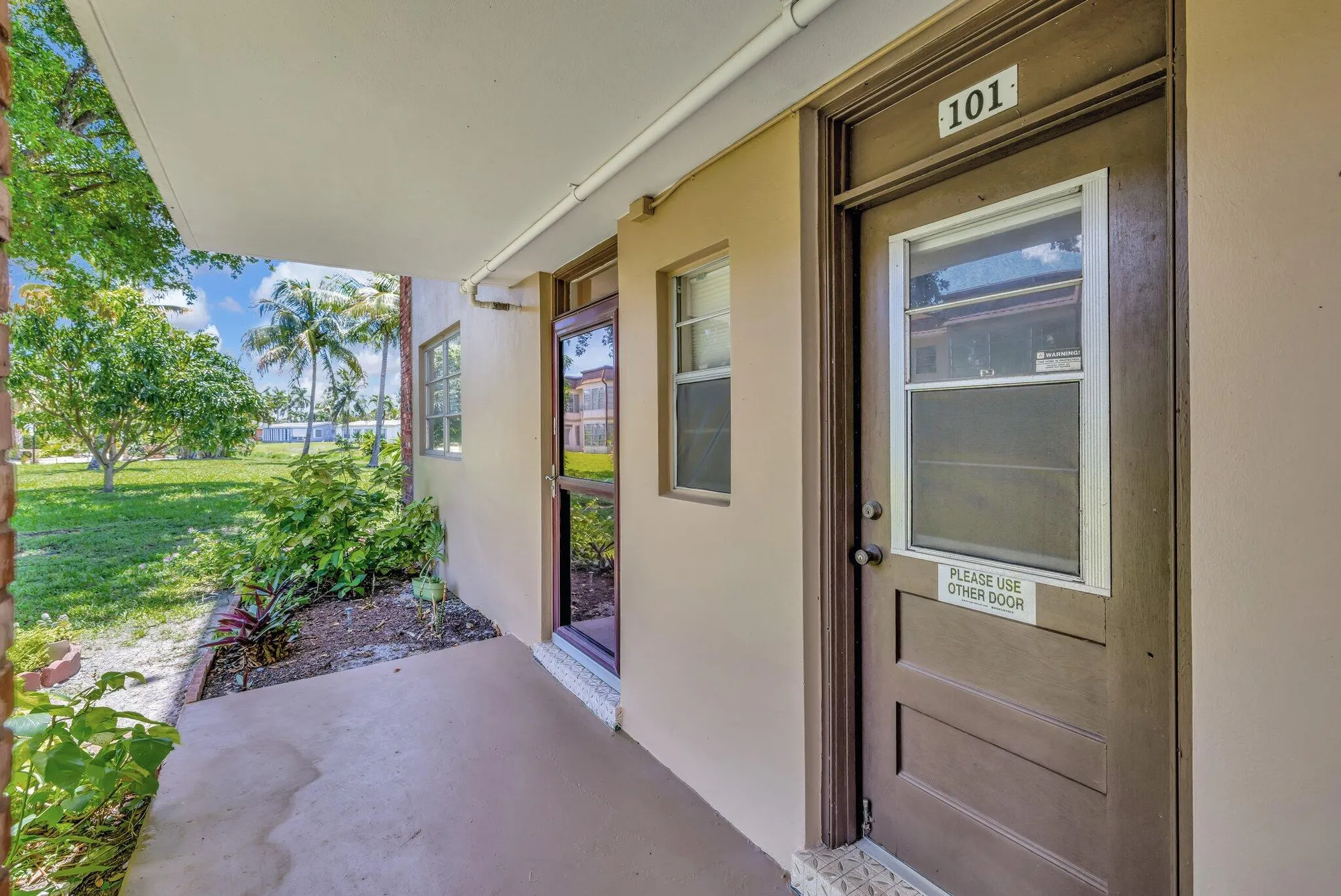 Property Slideshow image 33 of 56 | 2901 nw 46th ave apt 101, Lauderdale Lakes, FL, 33313