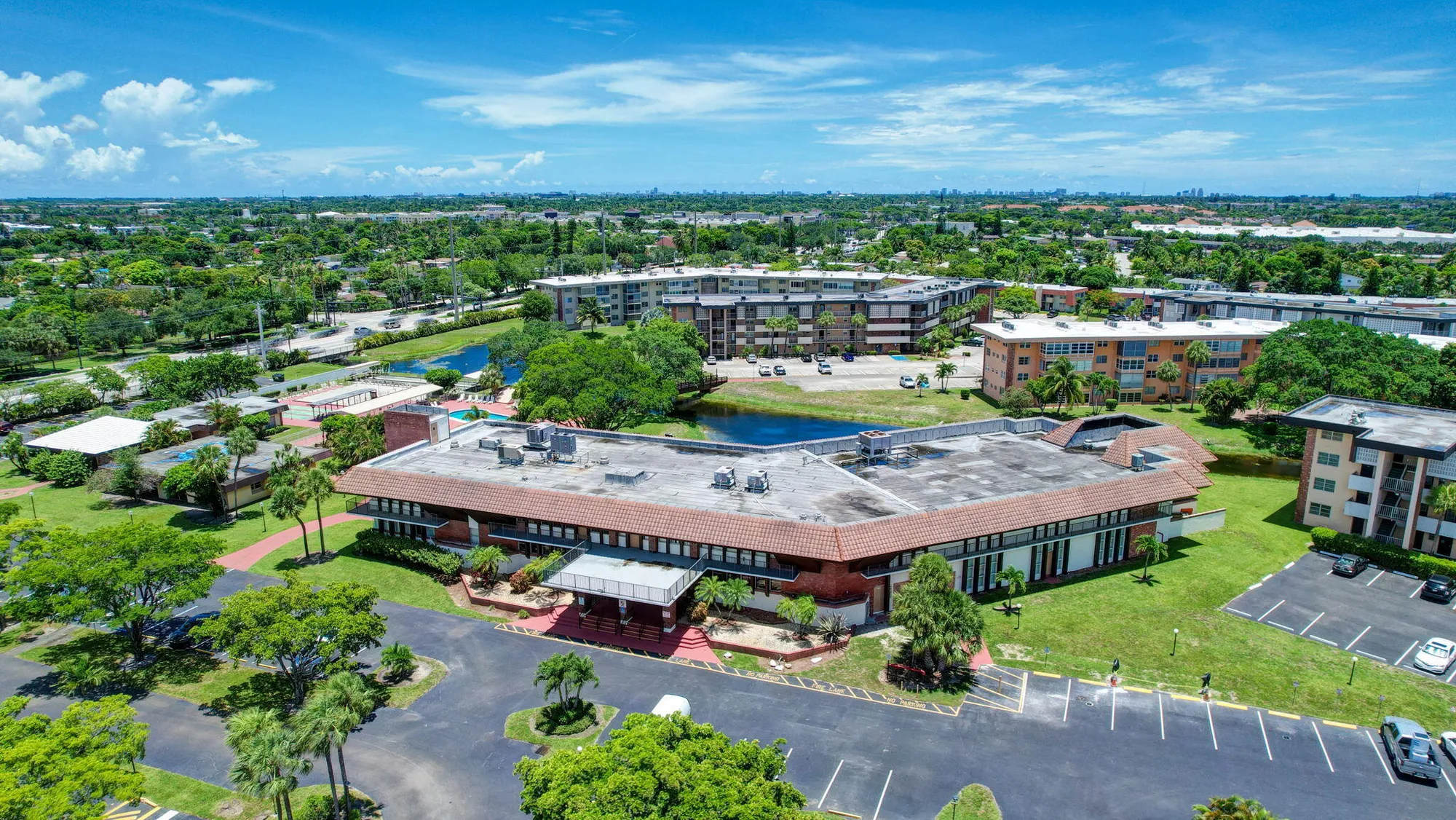 Property Slideshow image 49 of 56 | 2901 nw 46th ave apt 101, Lauderdale Lakes, FL, 33313