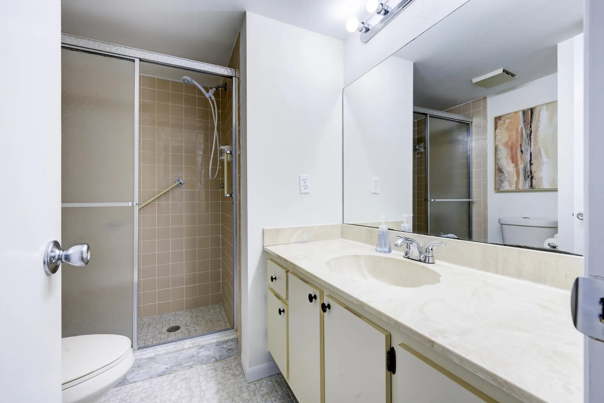 Property Slideshow image 18 of 28 | 4700 lucerne lakes blvd 308, Lake Worth, FL, 33467