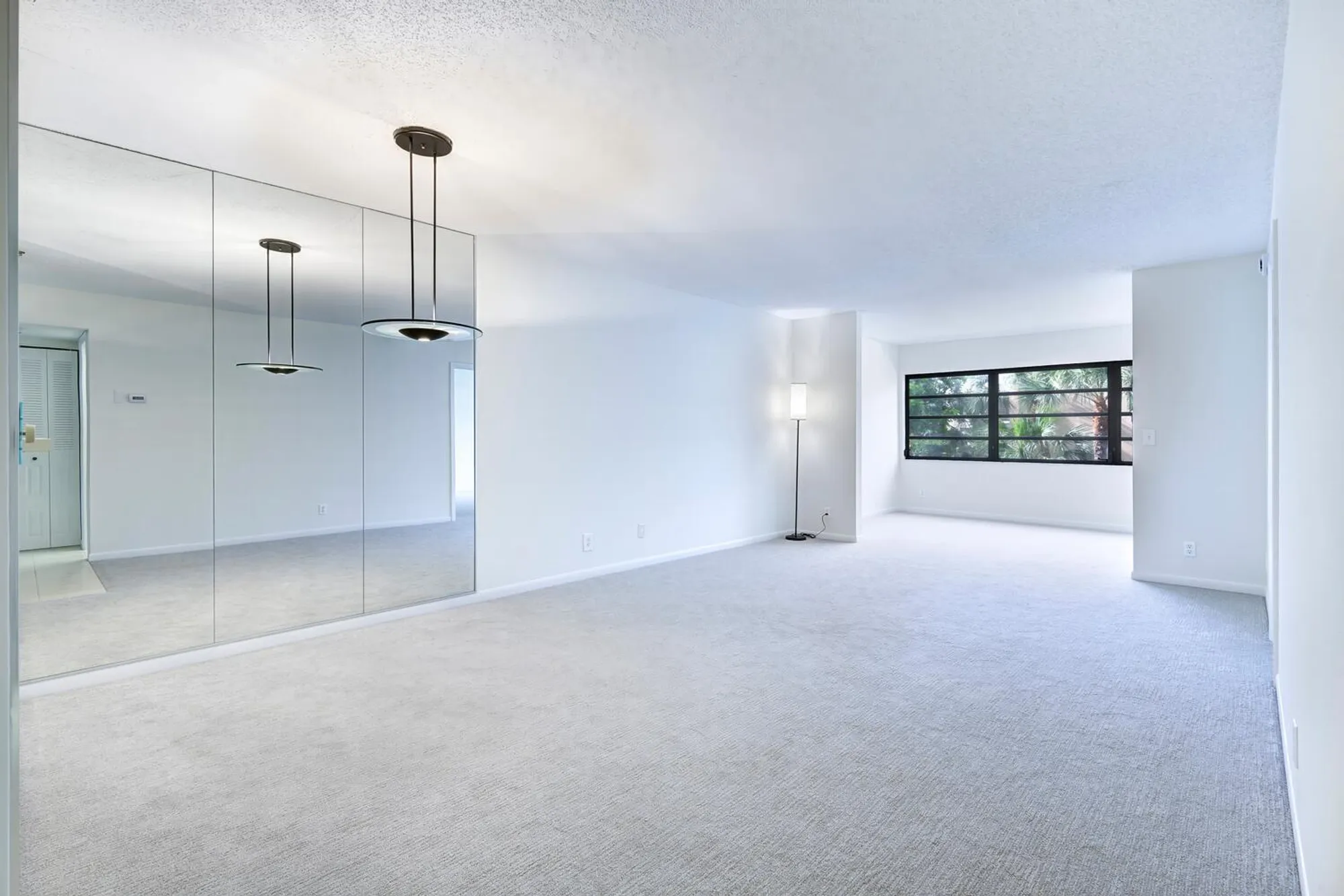 Property Slideshow image 9 of 28 | 4700 lucerne lakes blvd 308, Lake Worth, FL, 33467