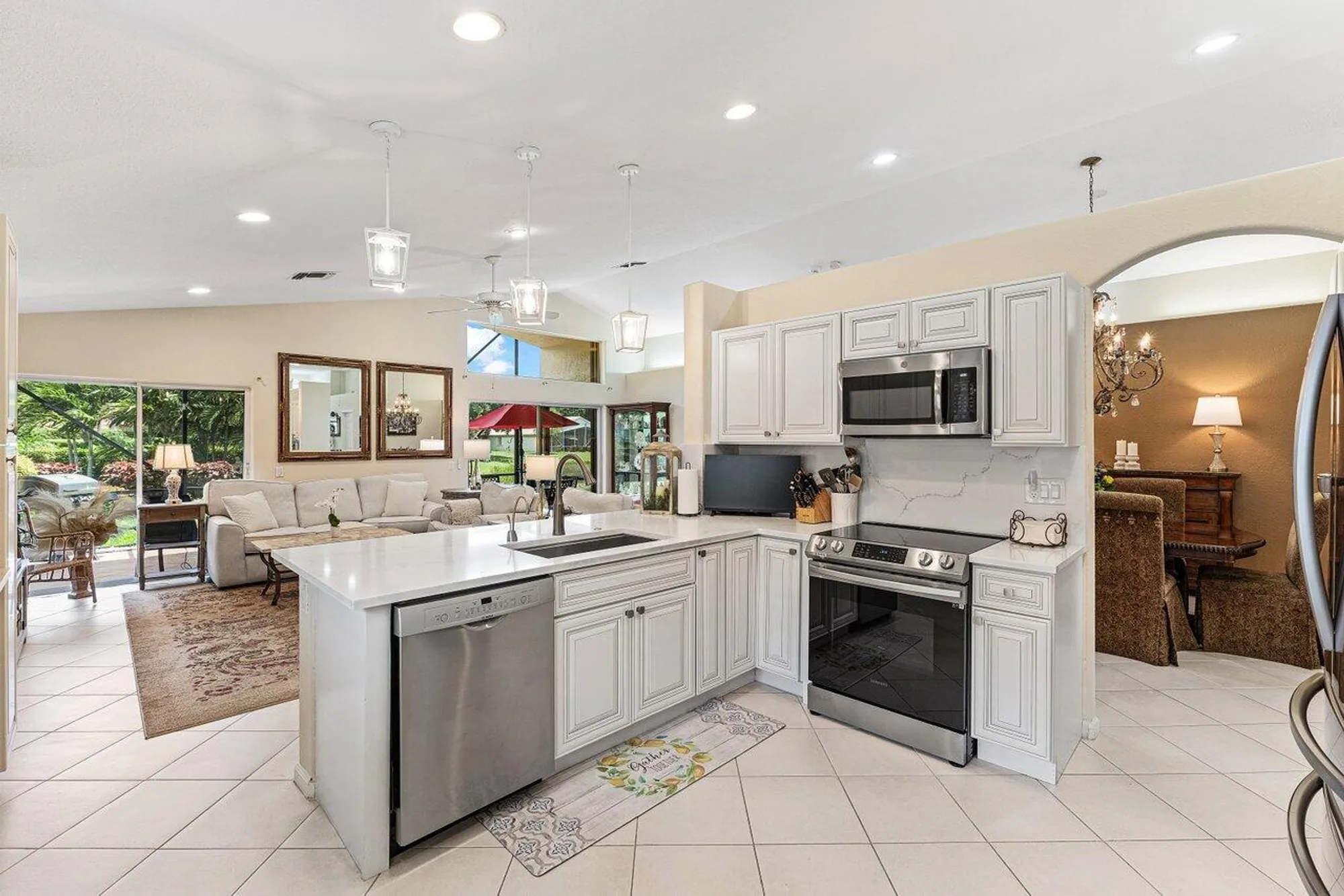 Property Slideshow image 10 of 75 | 7689 las cruces ct, Boynton Beach, FL, 33437
