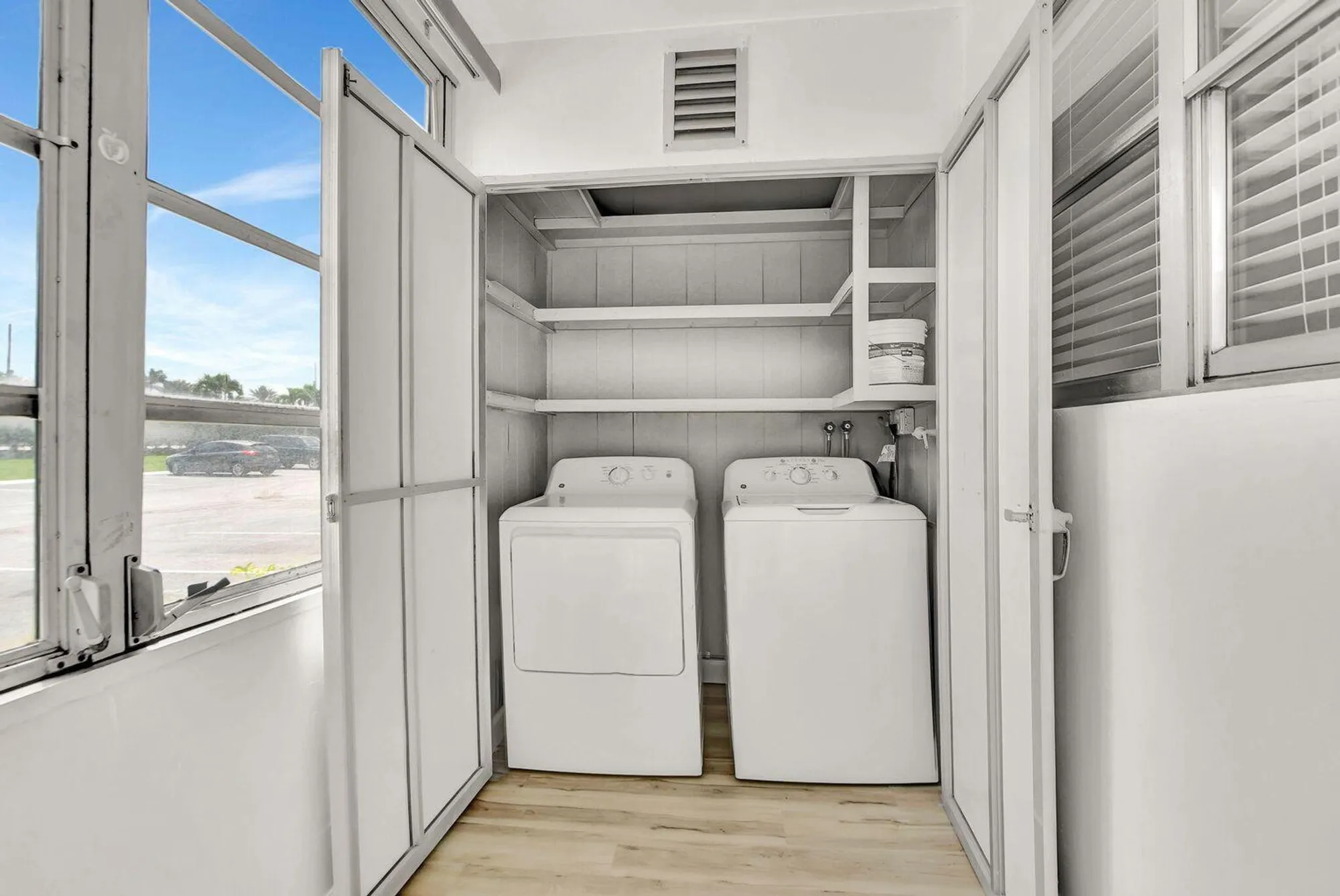 Property Slideshow image 24 of 24 | 216 flanders e unit e, Delray Beach, FL, 33484