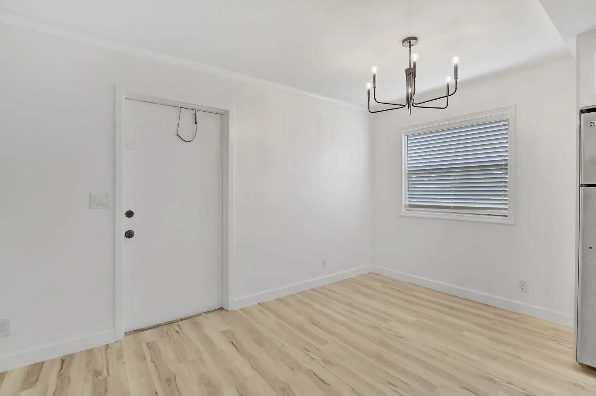 Property Slideshow image 4 of 24 | 216 flanders e unit e, Delray Beach, FL, 33484