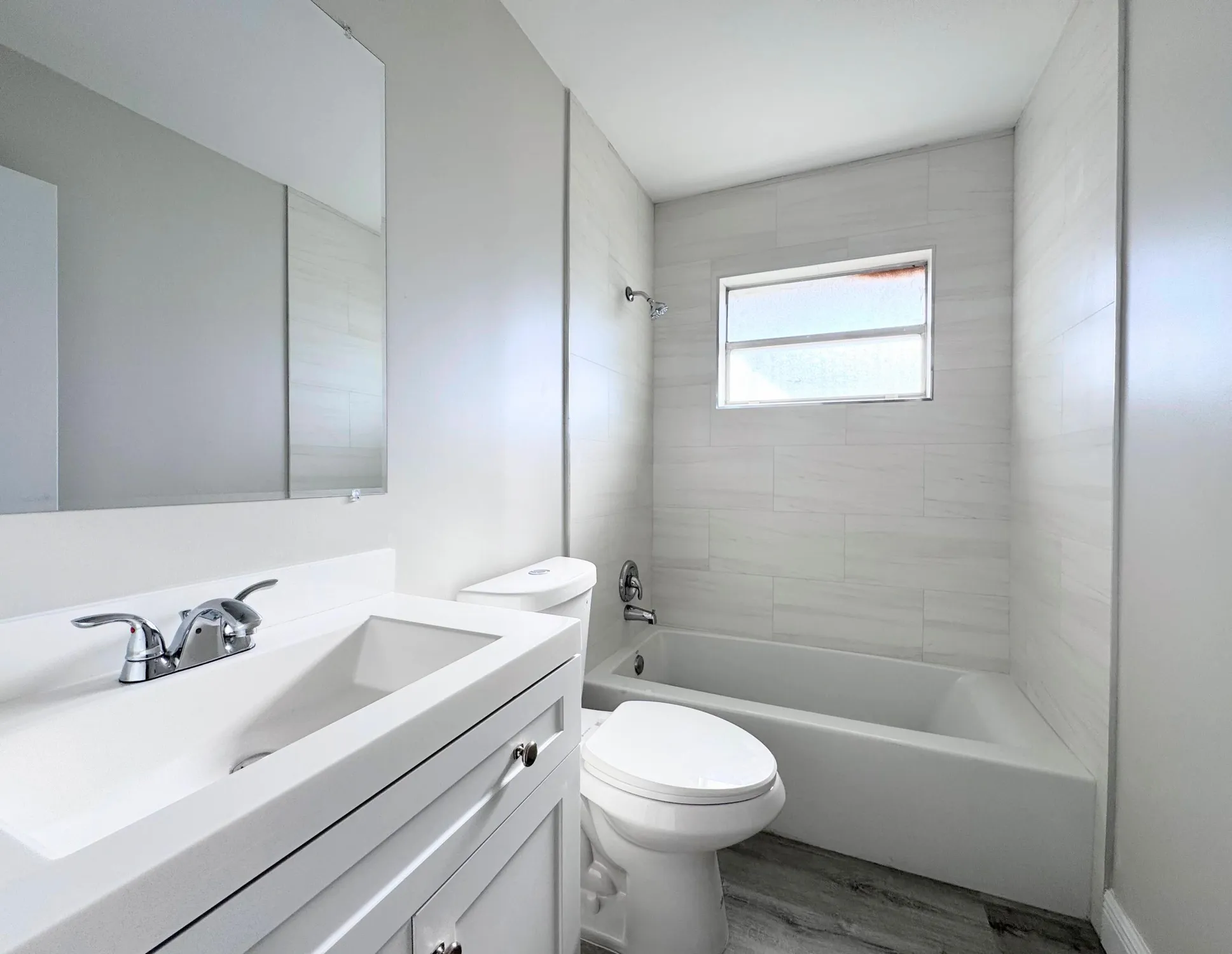 Property Slideshow image 11 of 18 | 284 flanders f, Delray Beach, FL, 33484