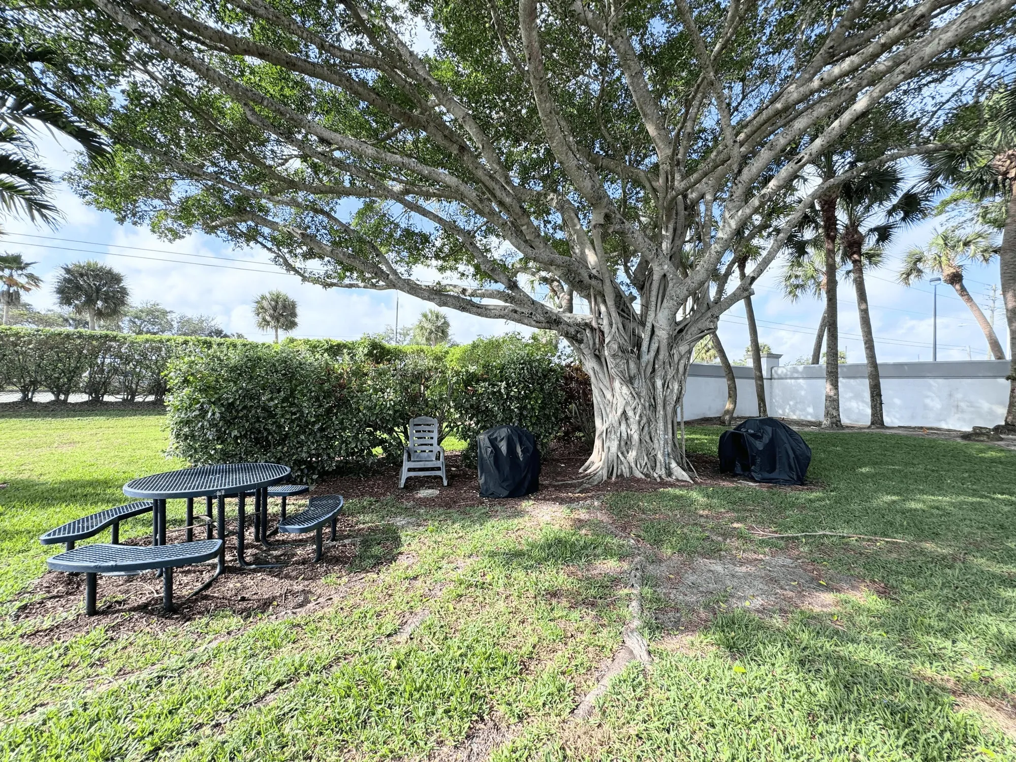 Property Slideshow image 18 of 18 | 284 flanders f, Delray Beach, FL, 33484