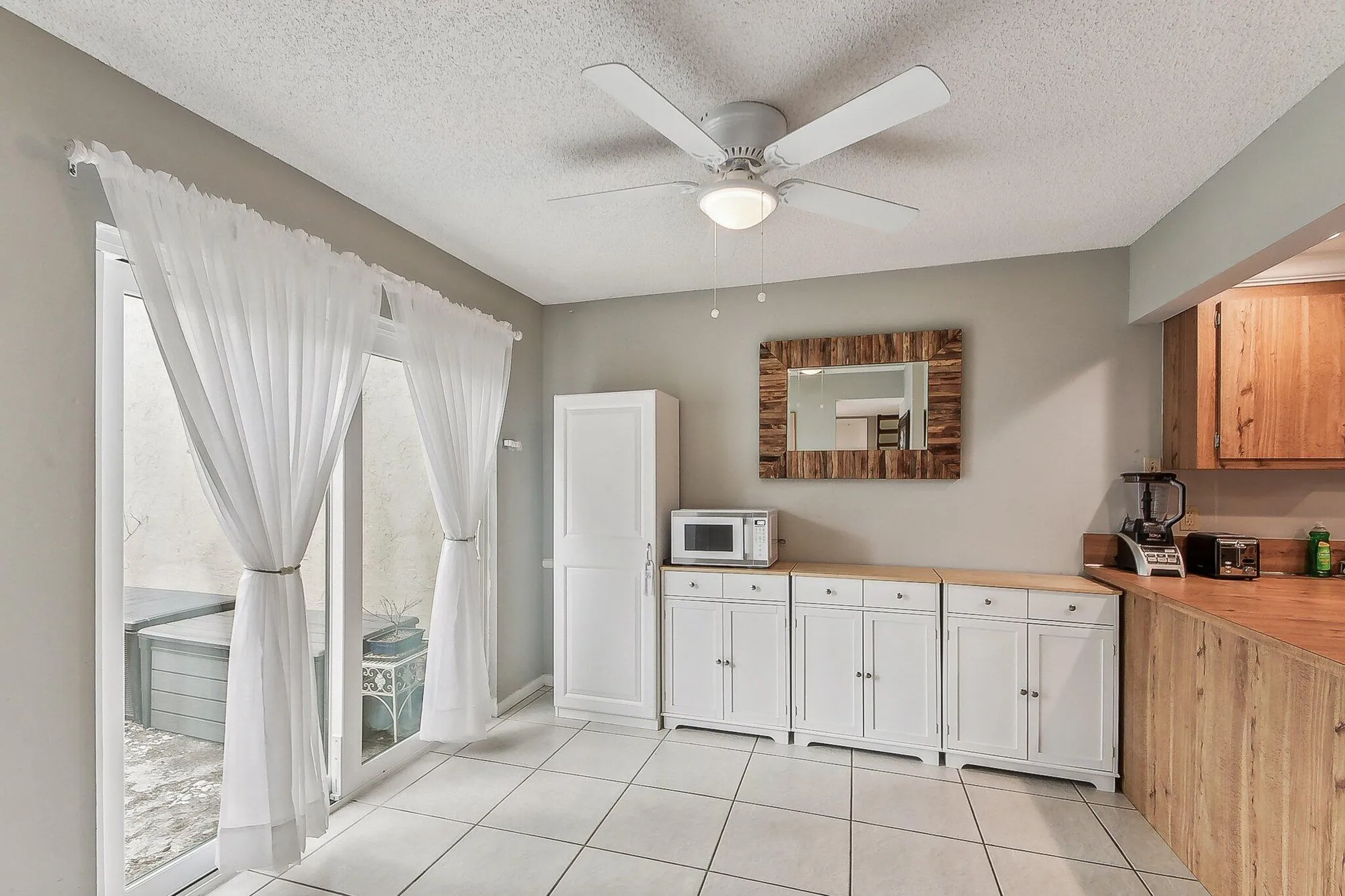 Property Slideshow image 22 of 59 | 11063 oakdale rd, Boynton Beach, FL, 33437