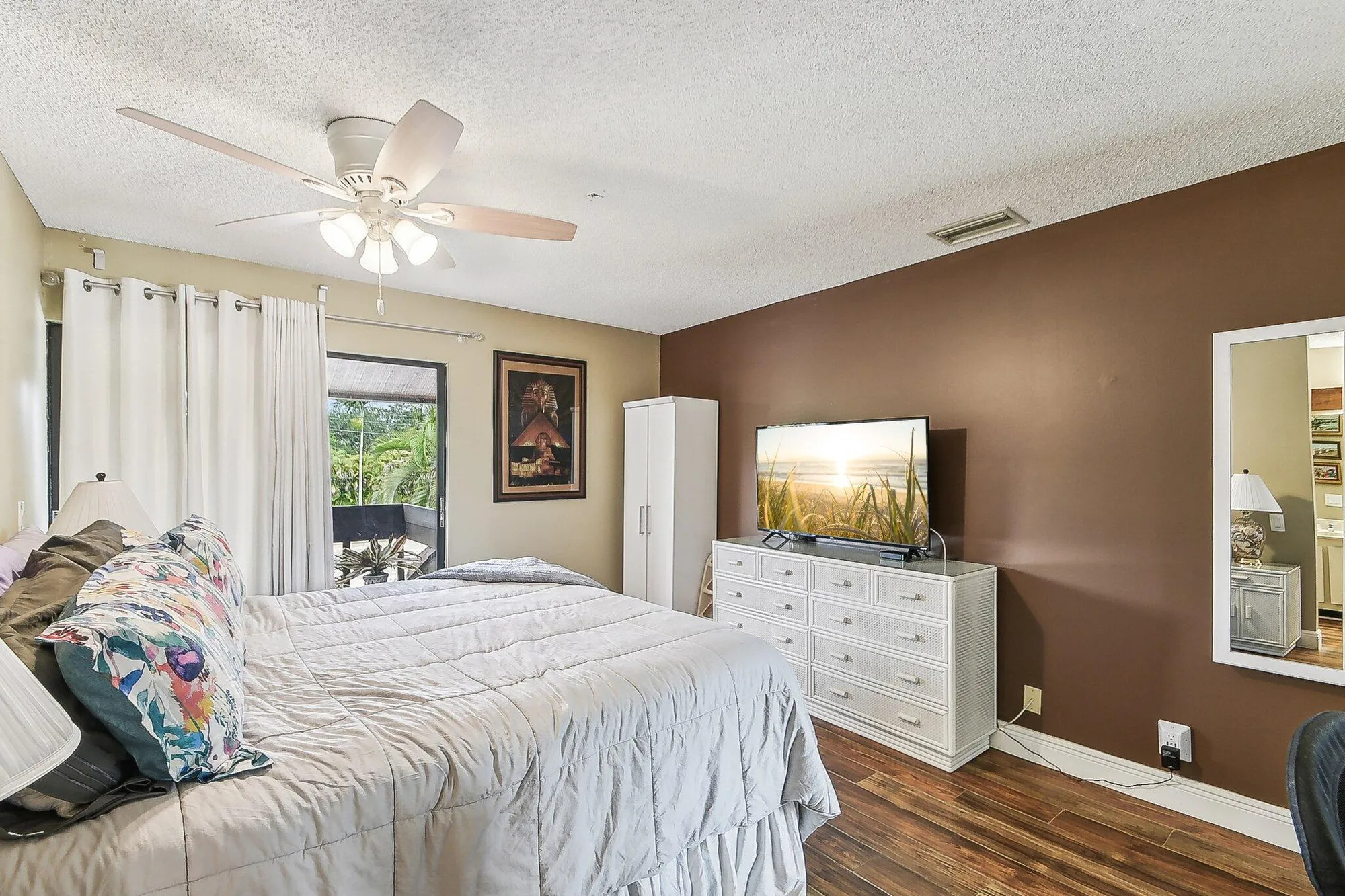 Property Slideshow image 26 of 59 | 11063 oakdale rd, Boynton Beach, FL, 33437
