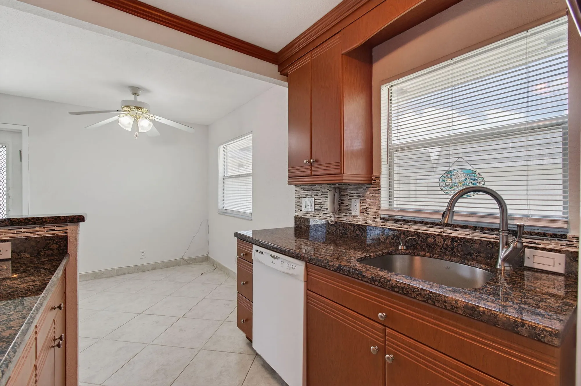 Property Slideshow image 9 of 36 | 228 brittany e unit e, Delray Beach, FL, 33446
