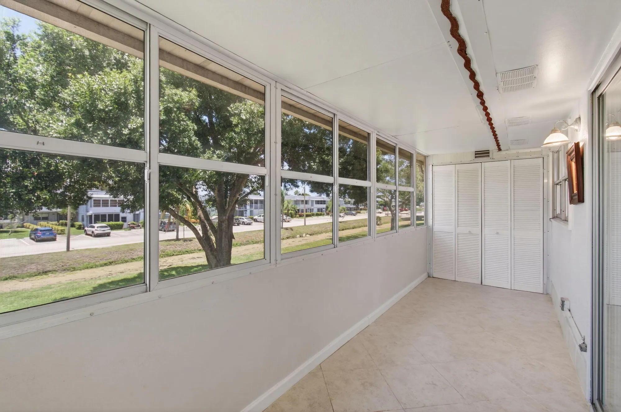 Property Slideshow image 21 of 36 | 228 brittany e unit e, Delray Beach, FL, 33446