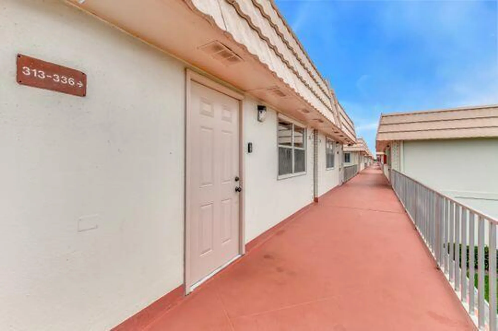 Property Slideshow image 26 of 40 | 313 saxony g, Delray Beach, FL, 33446