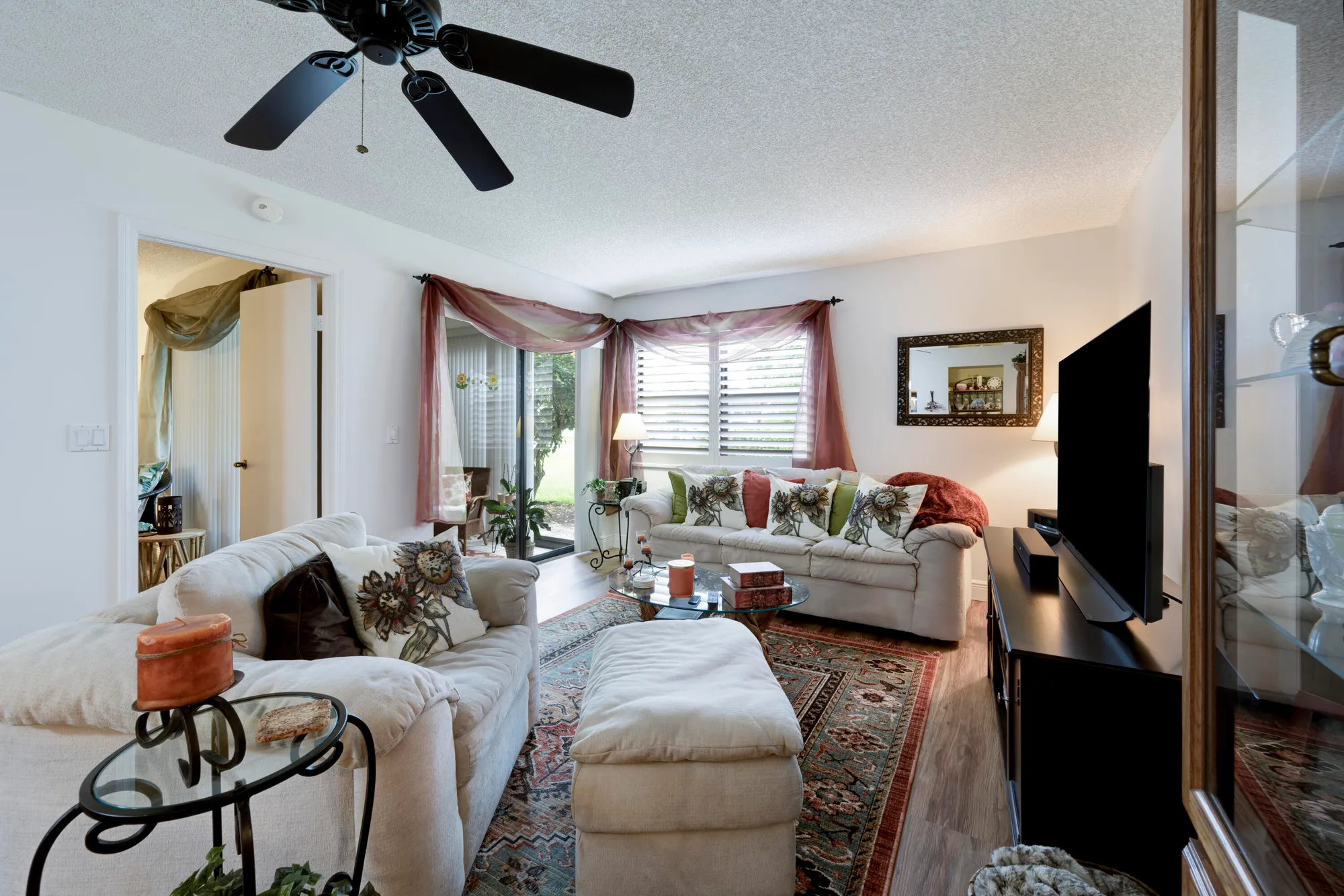 Property Slideshow image 2 of 23 | 7626 tahiti ln 104, Lake Worth, FL, 33467