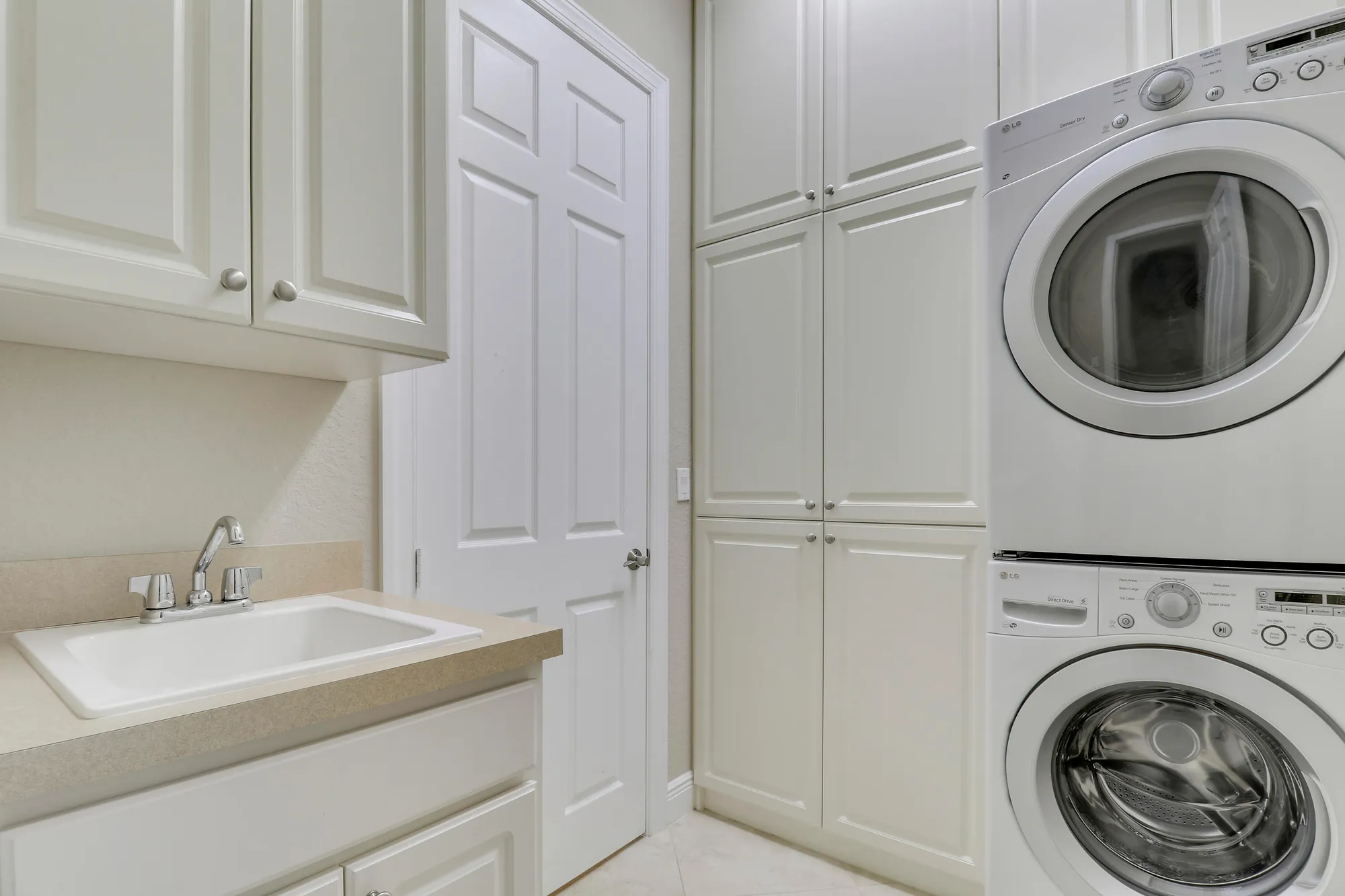 Property Slideshow image 41 of 84 | 10479 sw visconti way, Port Saint Lucie, FL, 34986