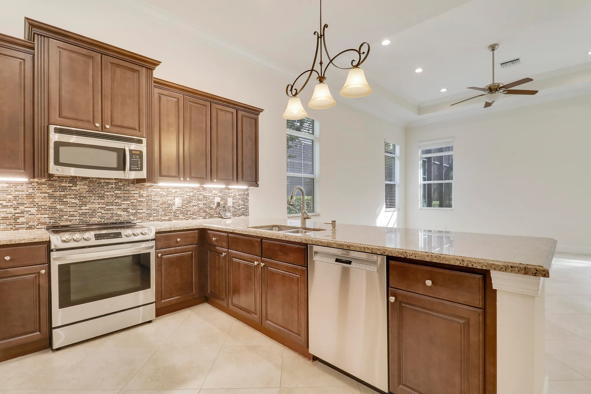 Property Slideshow image 20 of 84 | 10479 sw visconti way, Port Saint Lucie, FL, 34986