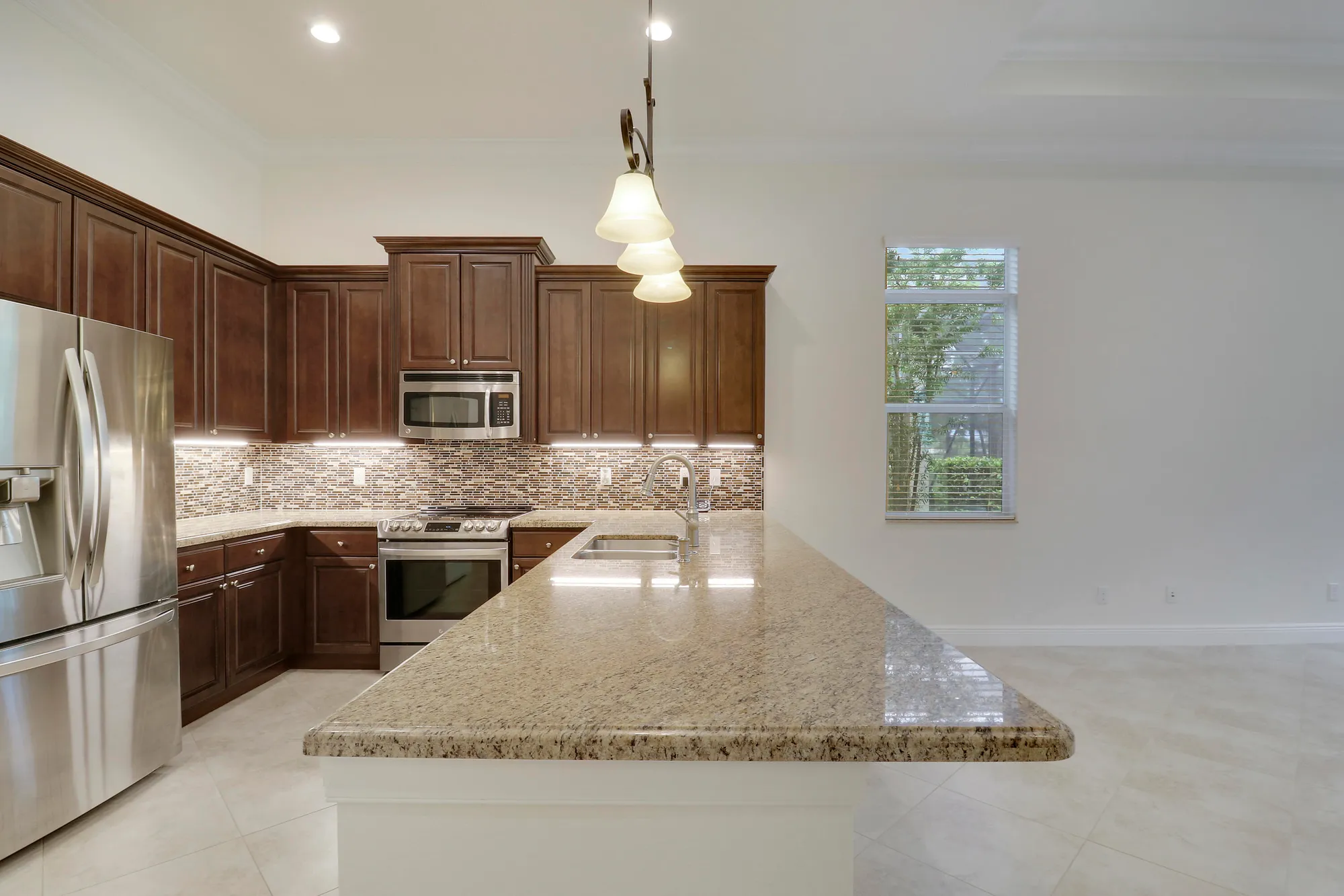 Property Slideshow image 17 of 84 | 10479 sw visconti way, Port Saint Lucie, FL, 34986