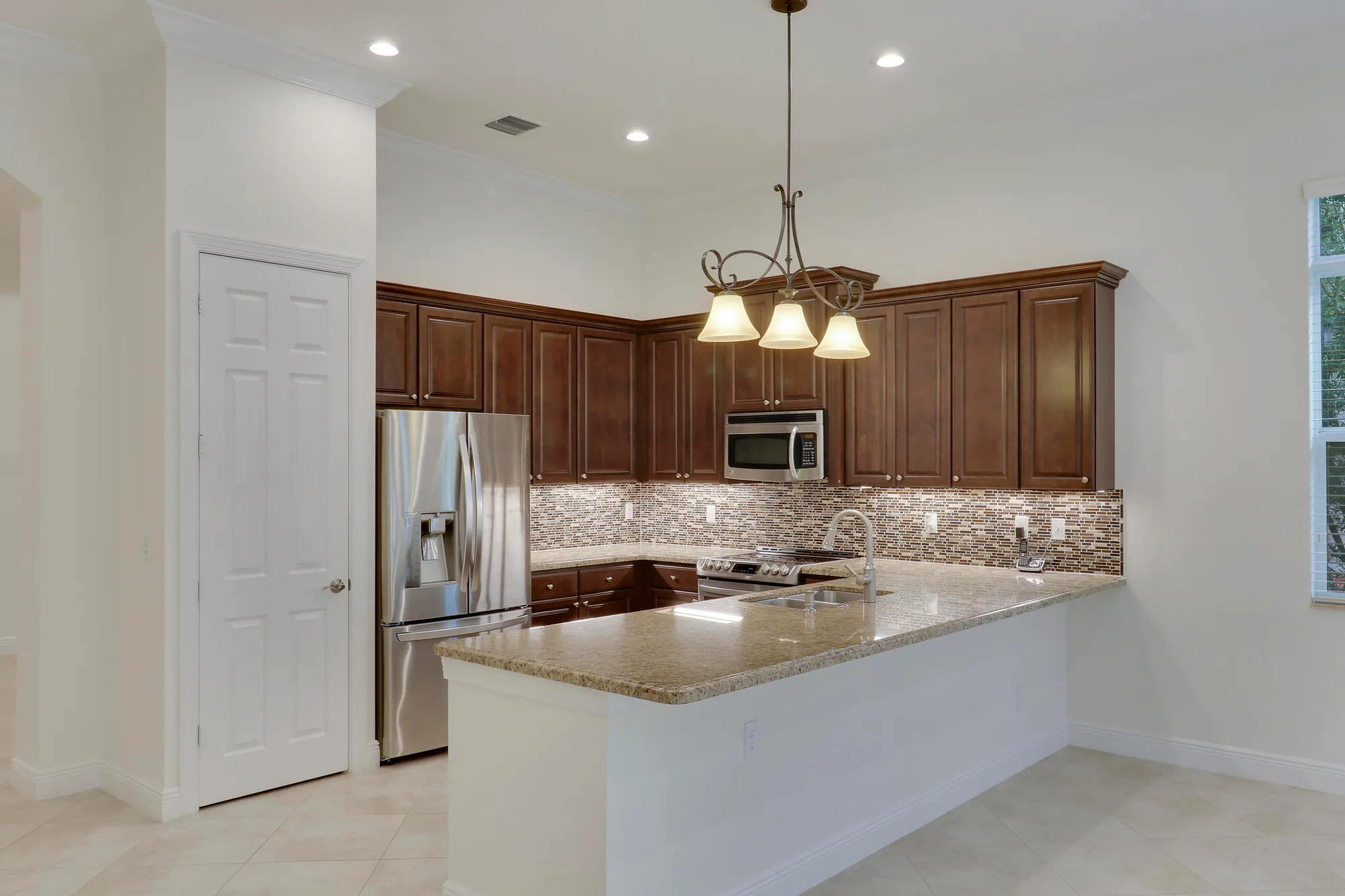 Property Slideshow image 22 of 84 | 10479 sw visconti way, Port Saint Lucie, FL, 34986