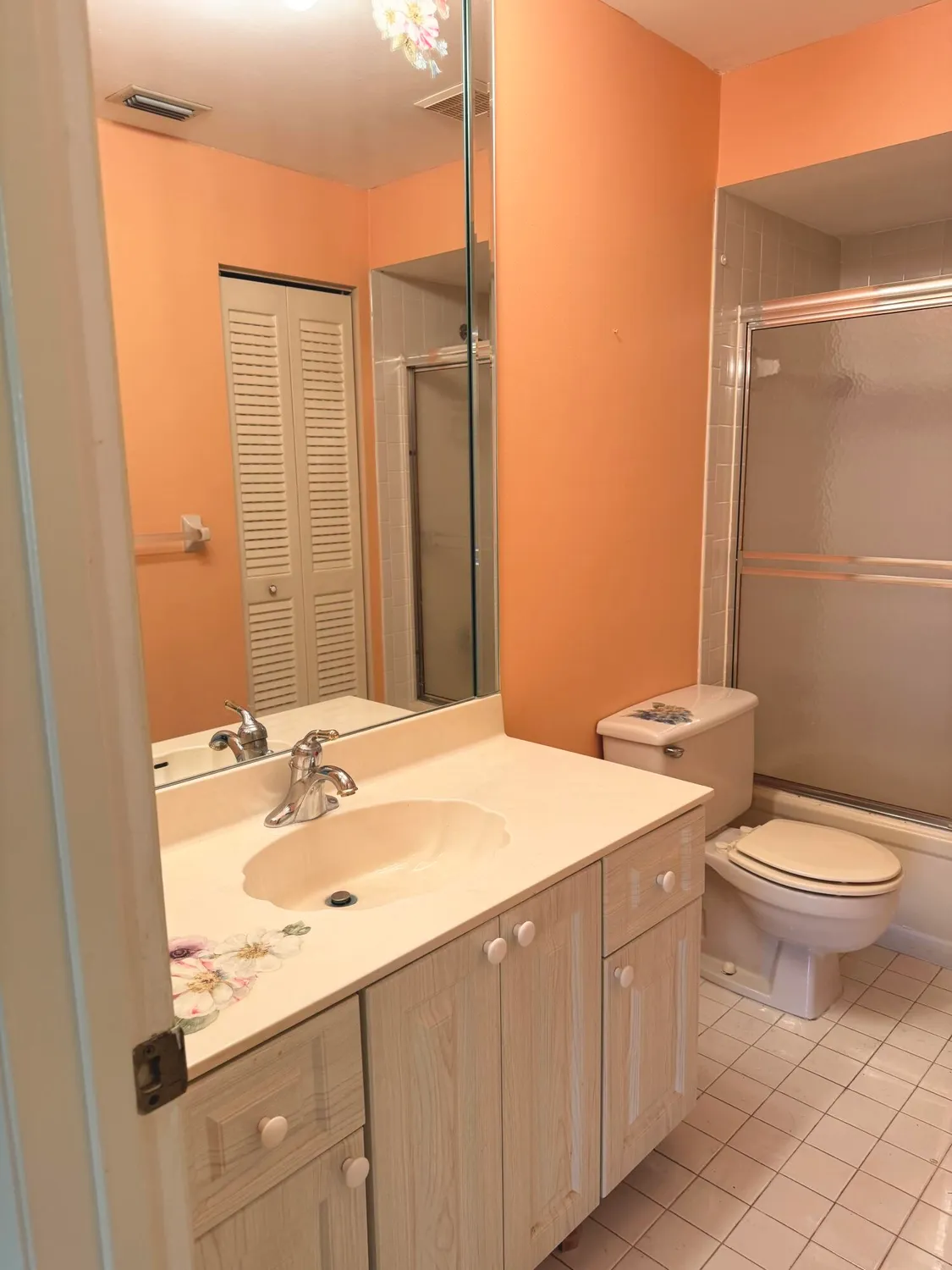 Property Slideshow image 16 of 20 | 1710 palmland dr, Boynton Beach, FL, 33436