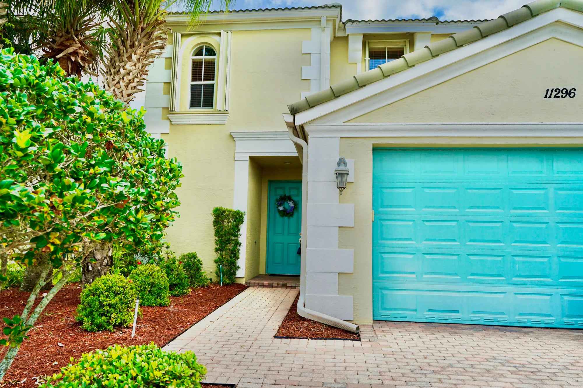 Property Slideshow image 1 of 39 | 11296 sw barton way, Port Saint Lucie, FL, 34987