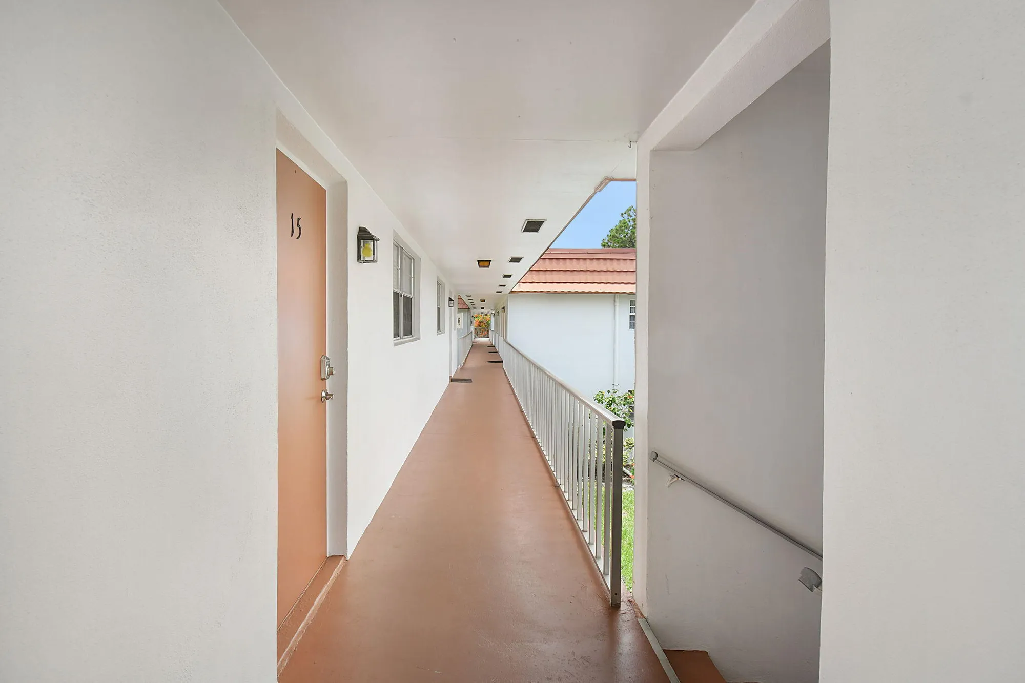 Property Slideshow image 10 of 50 | 2600 se ocean blvd apt s15, Stuart, FL, 34996