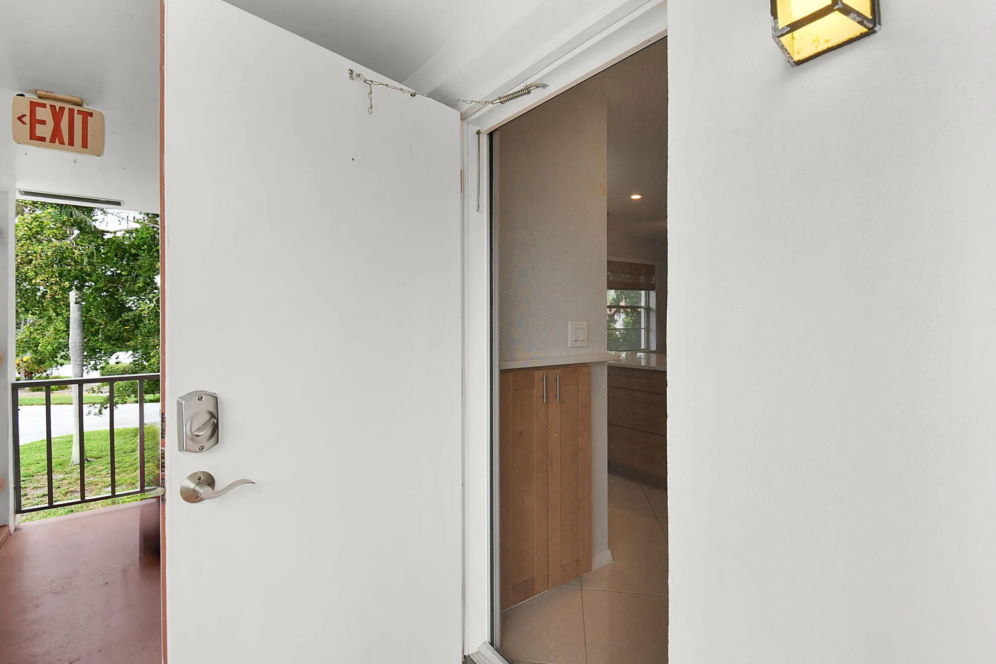 Property Slideshow image 11 of 50 | 2600 se ocean blvd apt s15, Stuart, FL, 34996