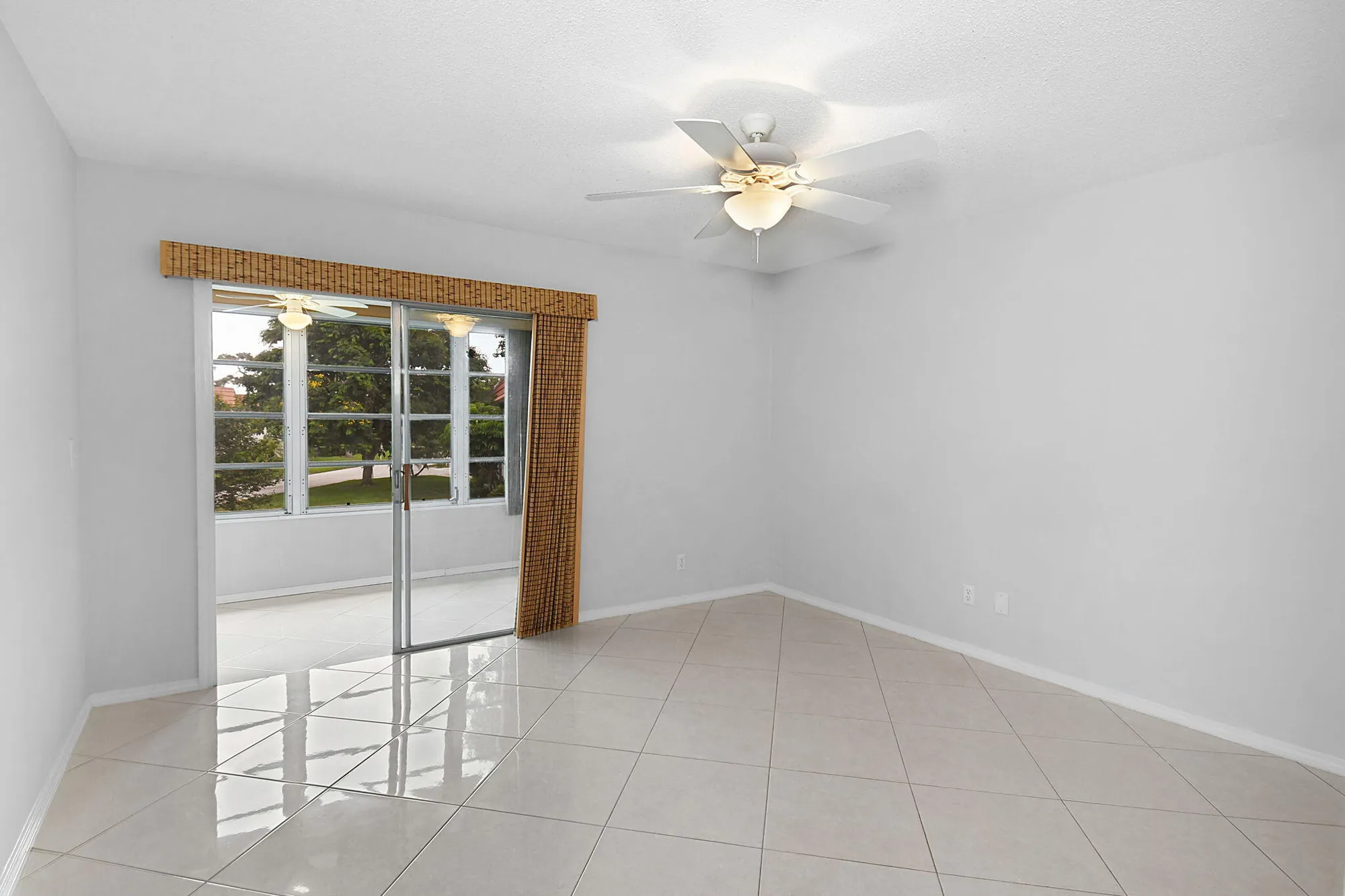 Property Slideshow image 24 of 50 | 2600 se ocean blvd apt s15, Stuart, FL, 34996