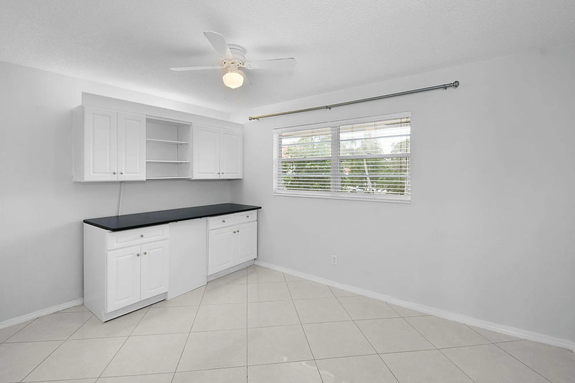 Property Slideshow image 29 of 50 | 2600 se ocean blvd apt s15, Stuart, FL, 34996