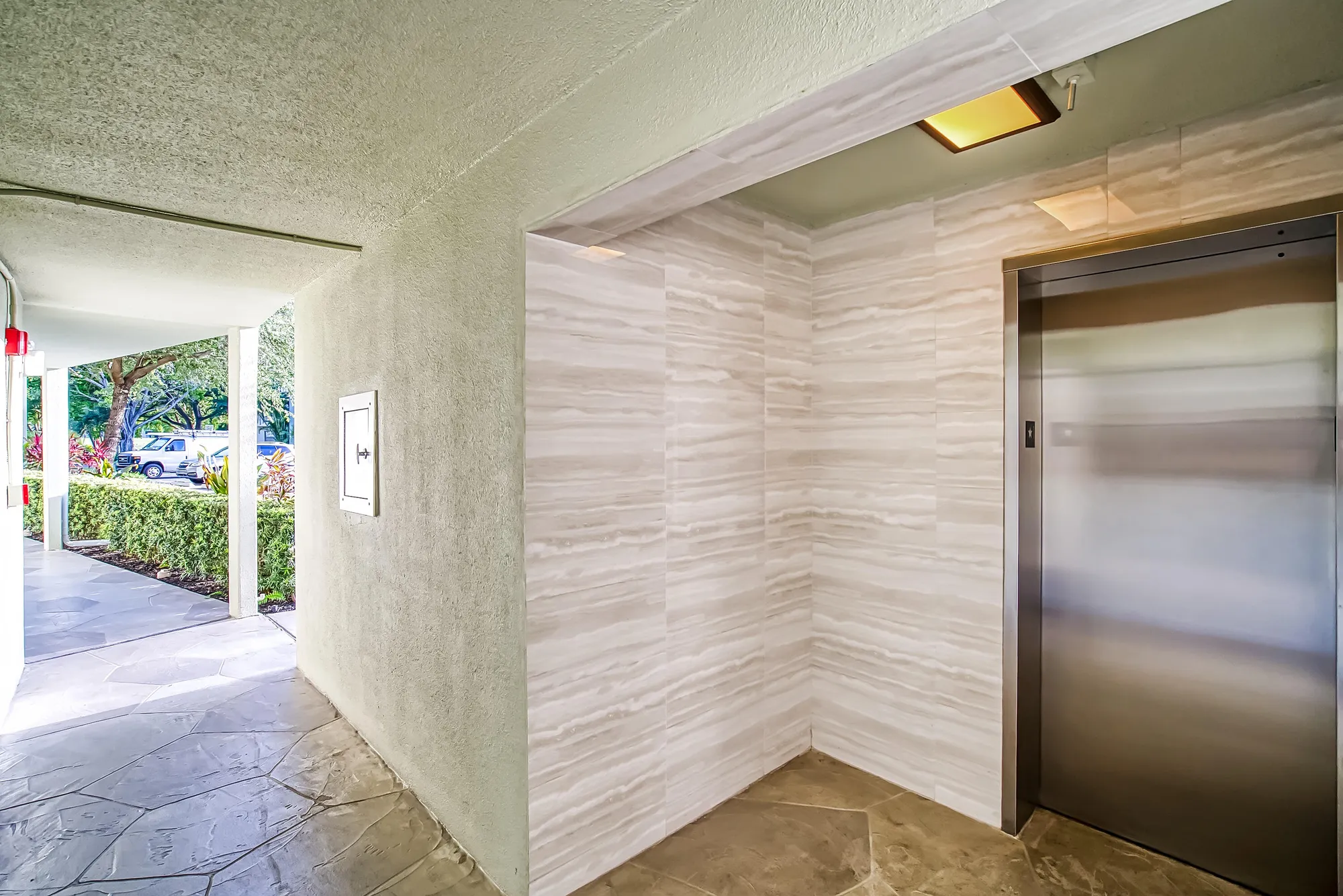 Property Slideshow image 6 of 54 | 2040 berkshire b # 2040, Deerfield Beach, FL, 33442