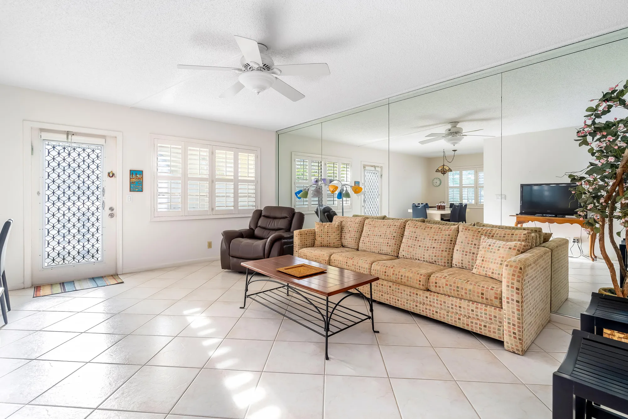 Property Slideshow image 12 of 54 | 2040 berkshire b # 2040, Deerfield Beach, FL, 33442