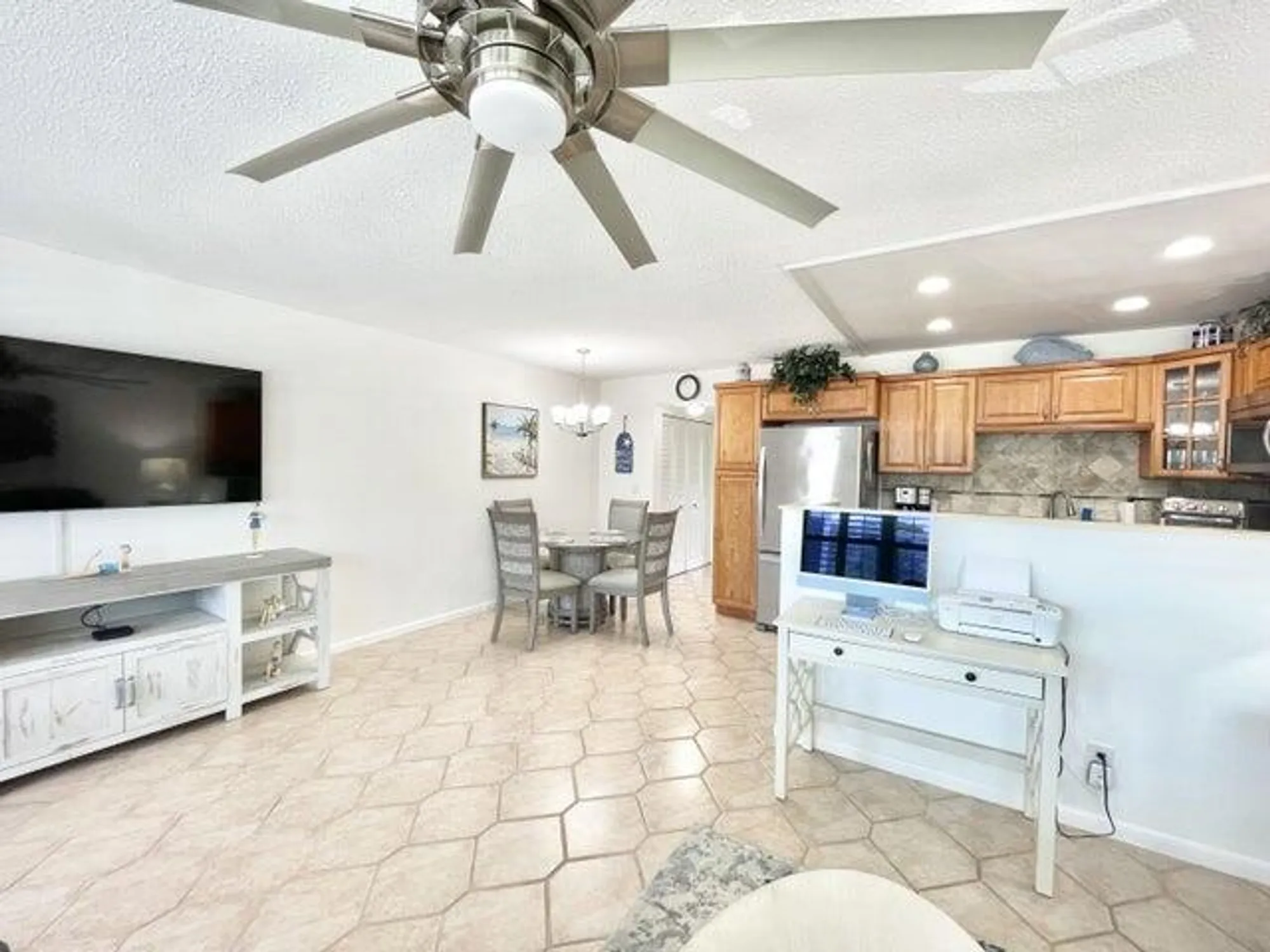 Property Slideshow image 2 of 50 | 188 upminster i # 188, Deerfield Beach, FL, 33442