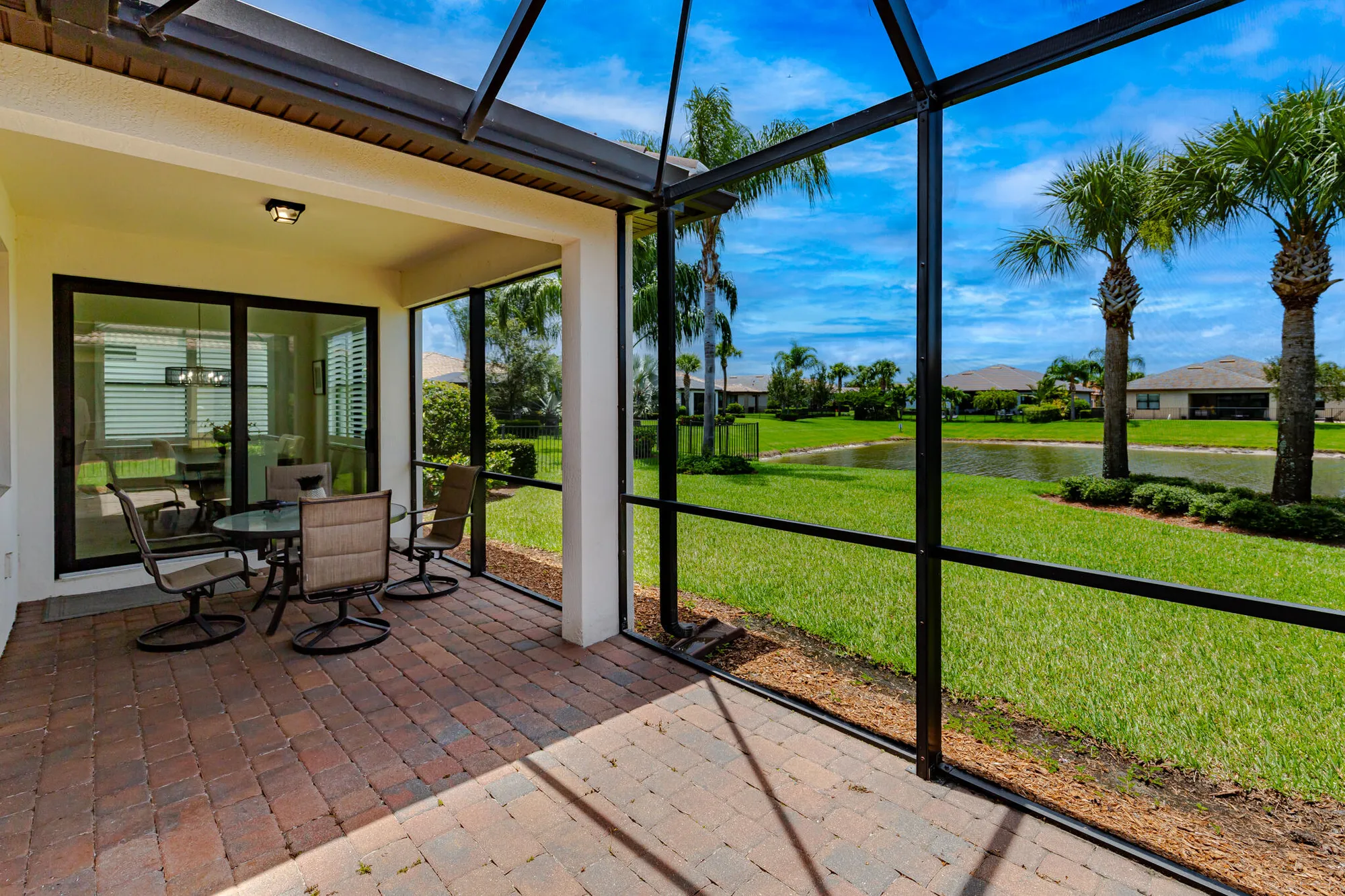 Property Slideshow image 28 of 47 | 649 se monteiro dr, Port Saint Lucie, FL, 34984