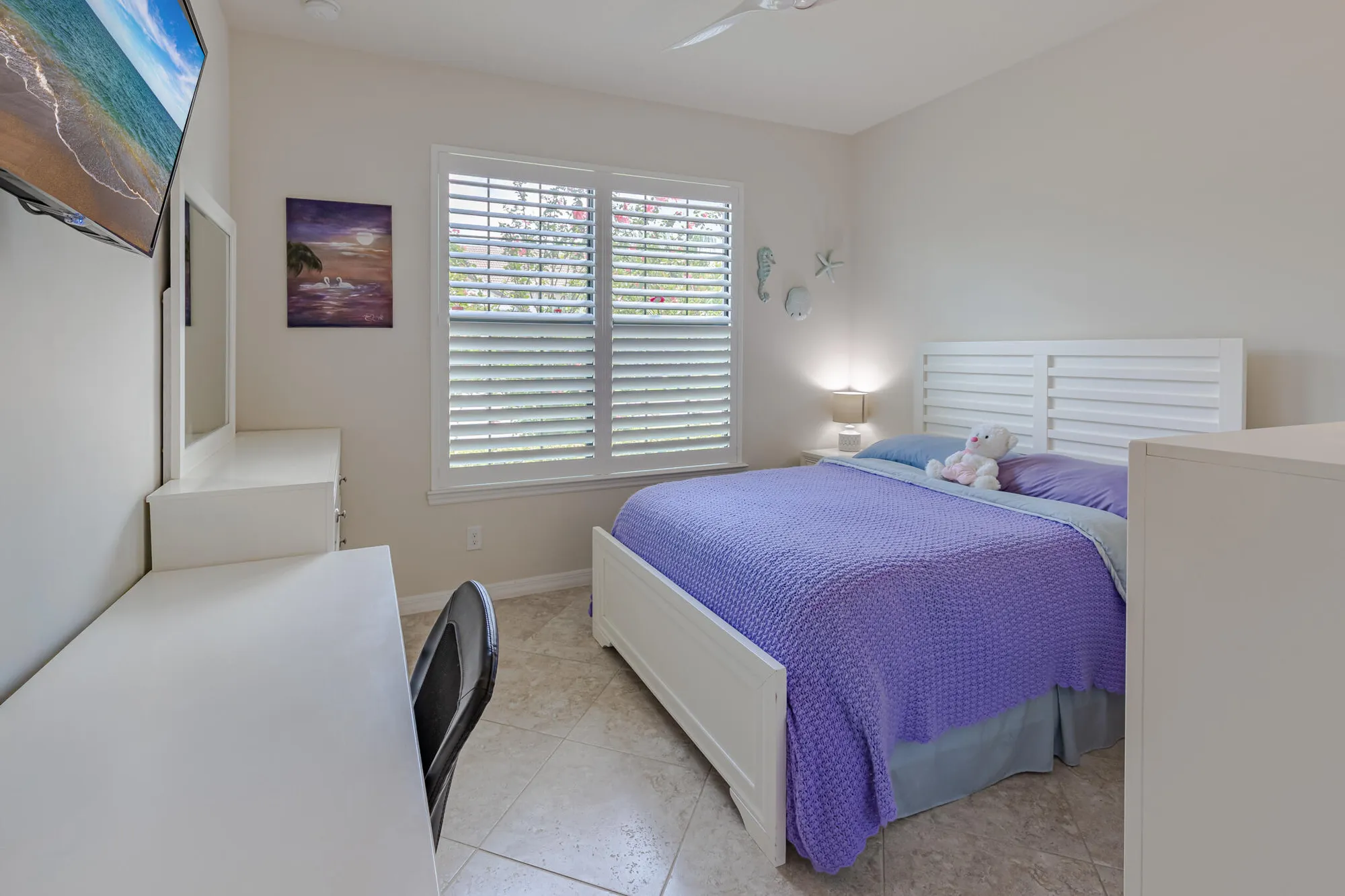 Property Slideshow image 21 of 47 | 649 se monteiro dr, Port Saint Lucie, FL, 34984