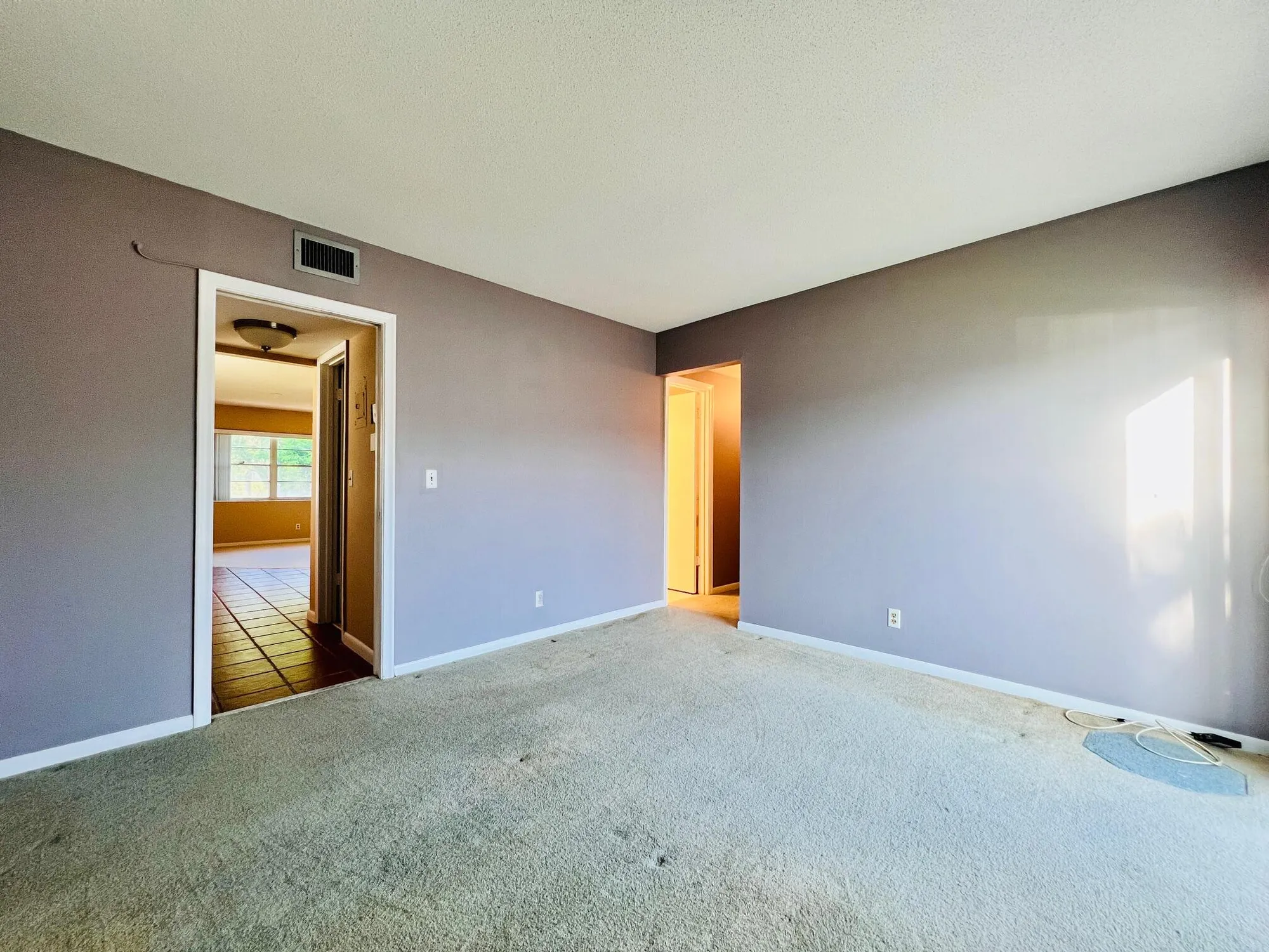 Property Slideshow image 7 of 17 | 80 norwich d, West Palm Beach, FL, 33417