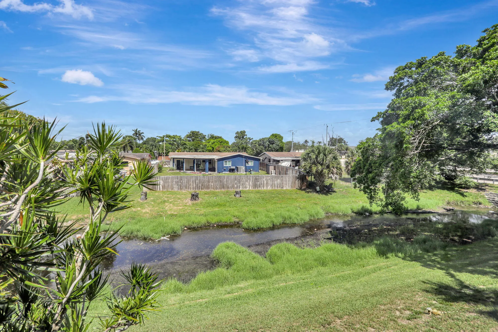 Property Slideshow image 19 of 24 | 461 nw 76th ave 205, Margate, FL, 33063