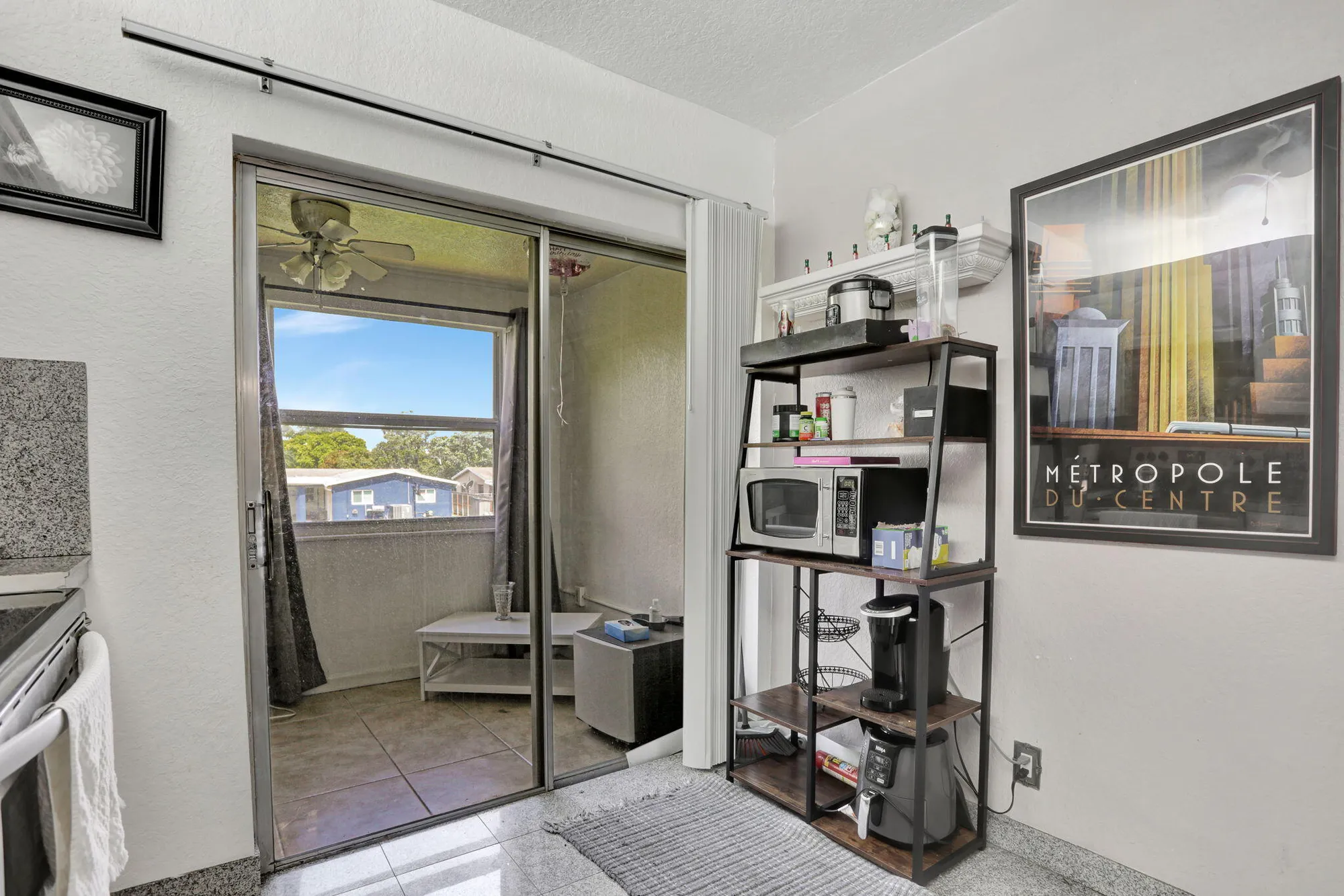 Property Slideshow image 15 of 24 | 461 nw 76th ave 205, Margate, FL, 33063