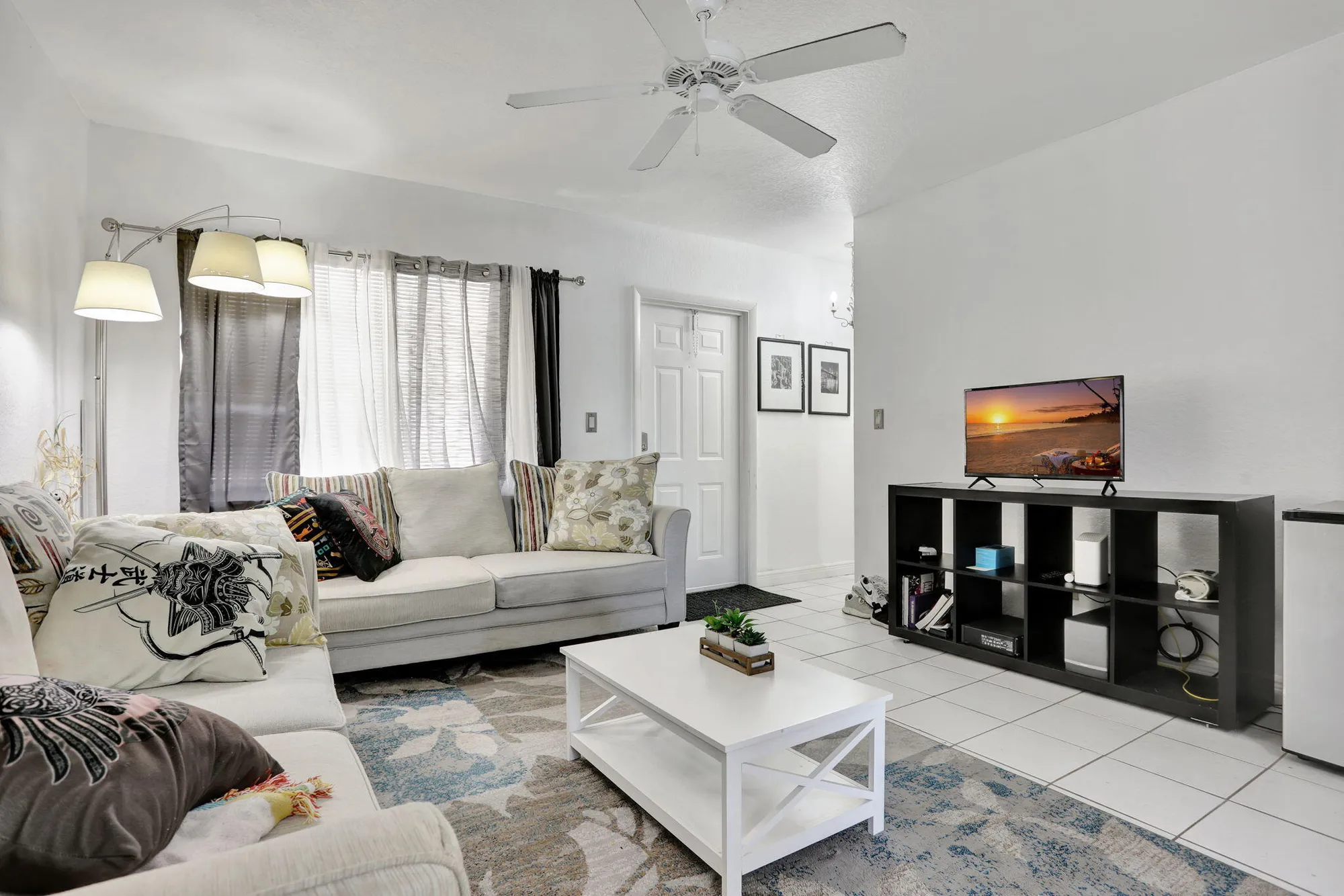 Property Slideshow image 2 of 24 | 461 nw 76th ave 205, Margate, FL, 33063