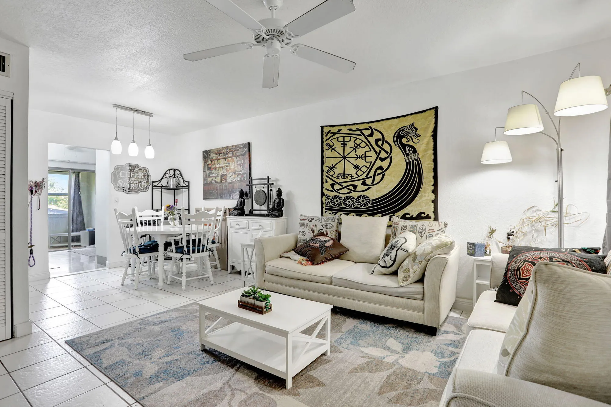 Property Slideshow image 7 of 24 | 461 nw 76th ave 205, Margate, FL, 33063