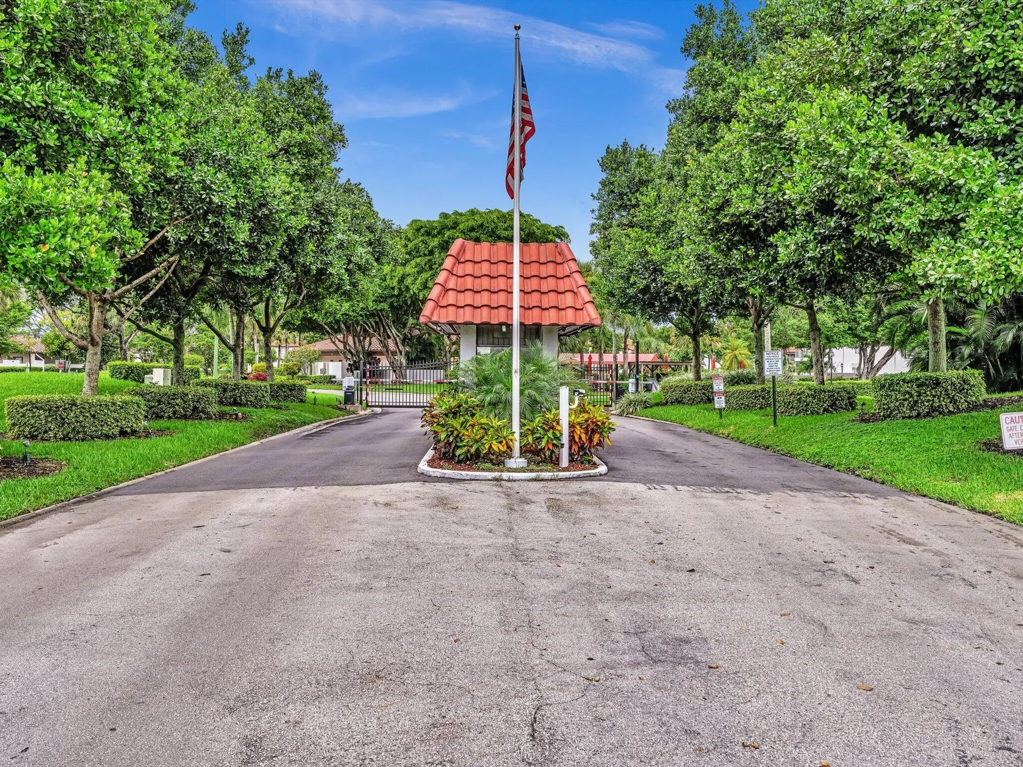 Property Slideshow image 46 of 56 | 9199 pecky cypress ln 7h, Boca Raton, FL, 33428