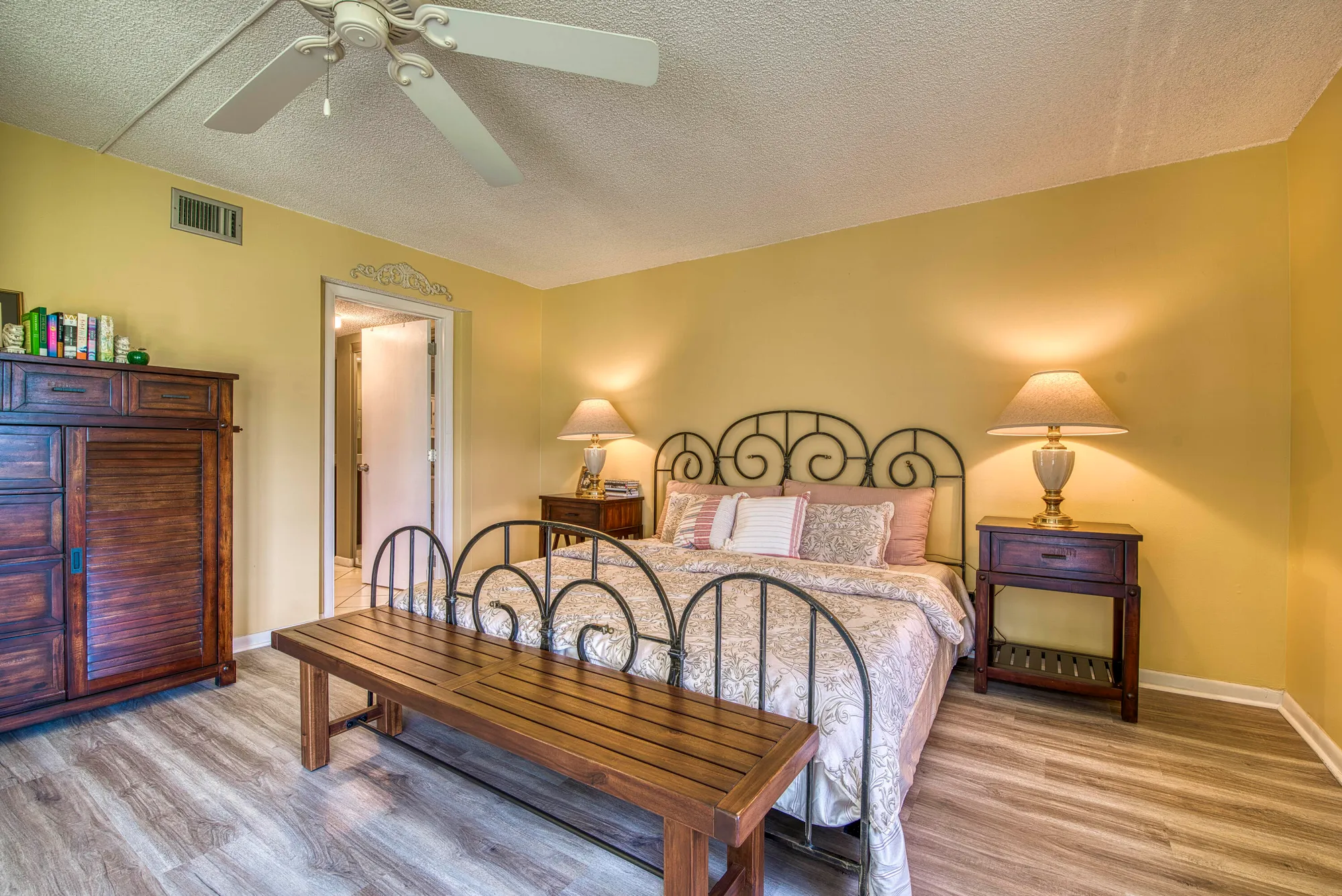 Property Slideshow image 19 of 35 | 11186 green lake dr apt 202, Boynton Beach, FL, 33437