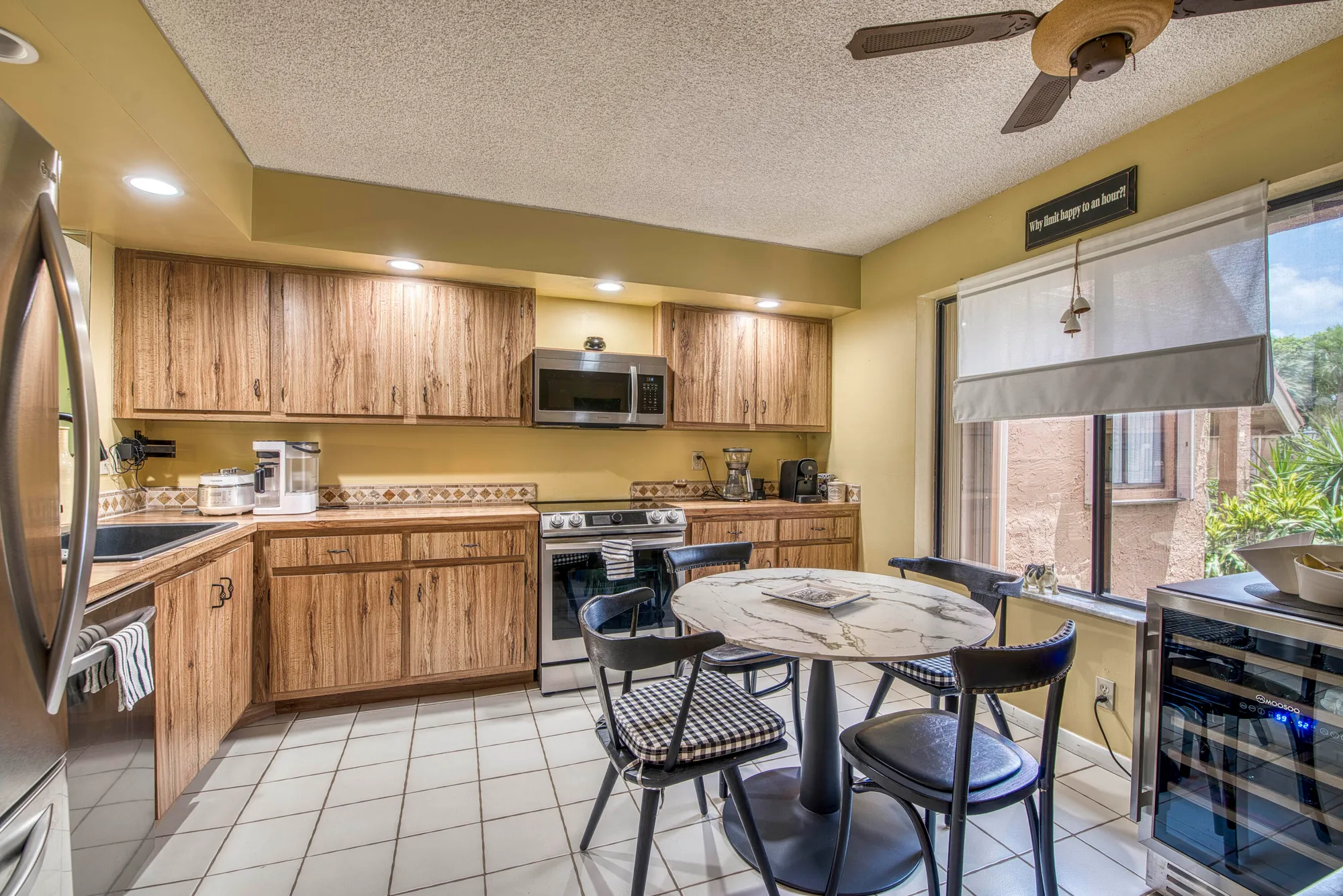 Property Slideshow image 14 of 35 | 11186 green lake dr apt 202, Boynton Beach, FL, 33437