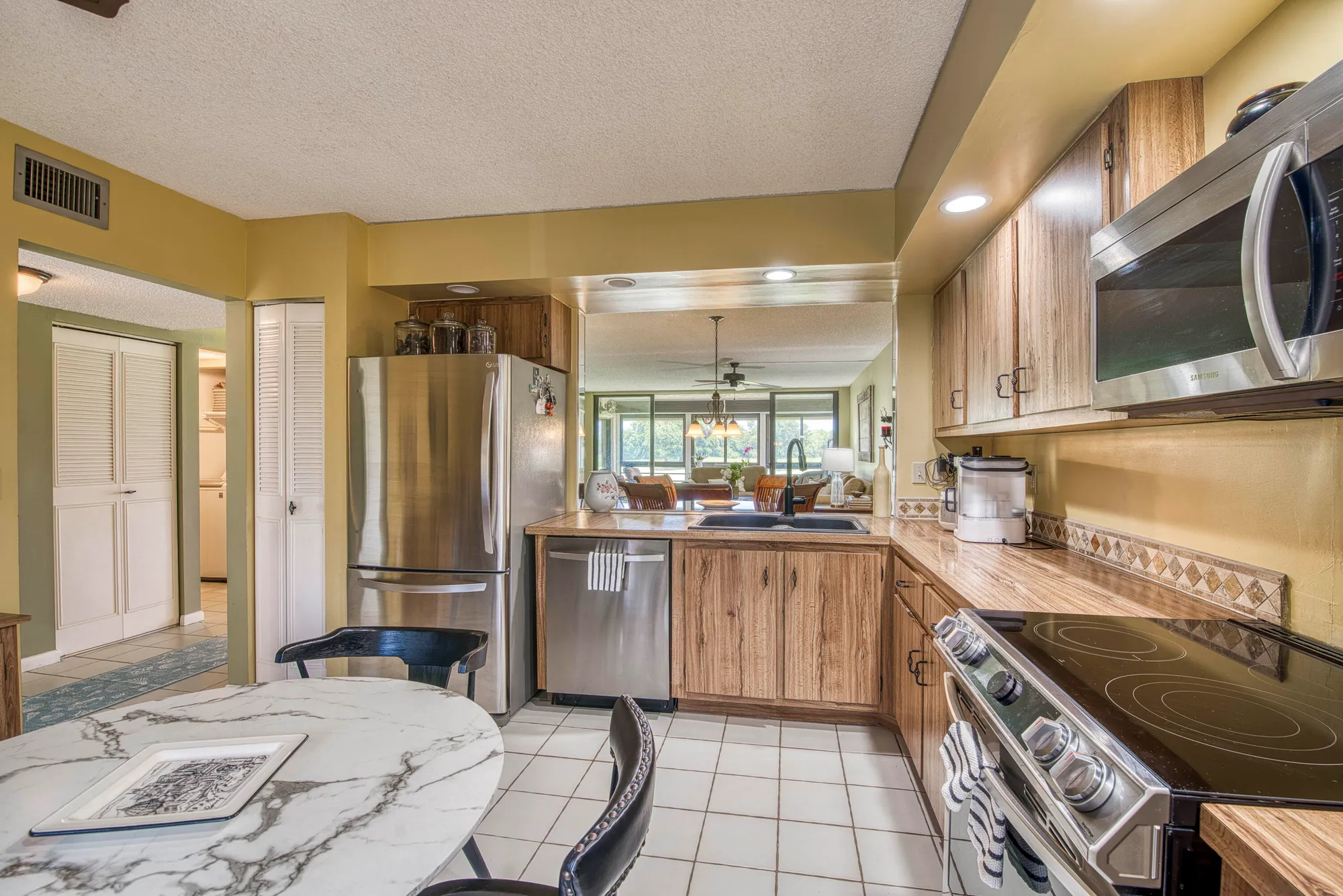 Property Slideshow image 16 of 35 | 11186 green lake dr apt 202, Boynton Beach, FL, 33437
